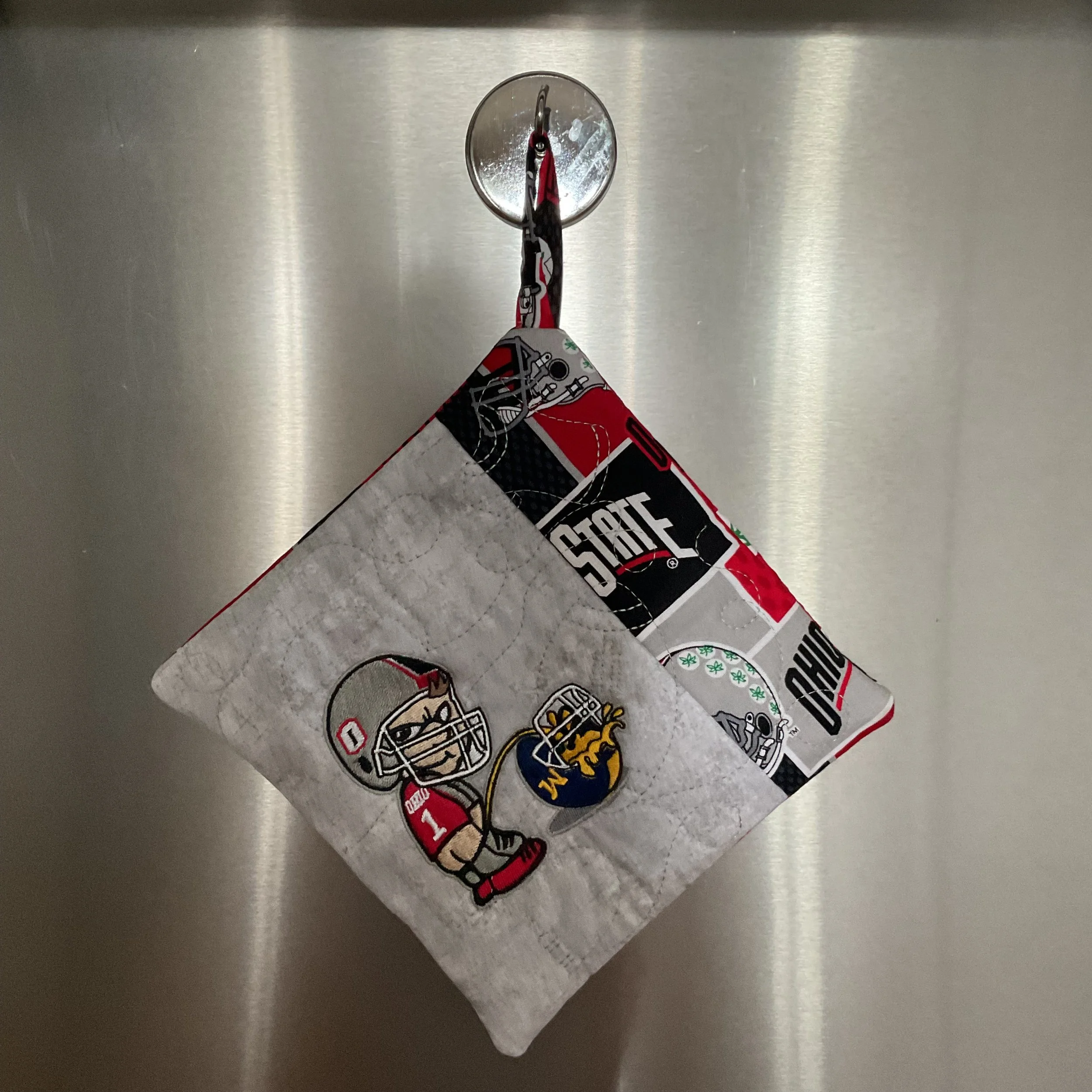 Ohio State peeing on Michigan Potholder