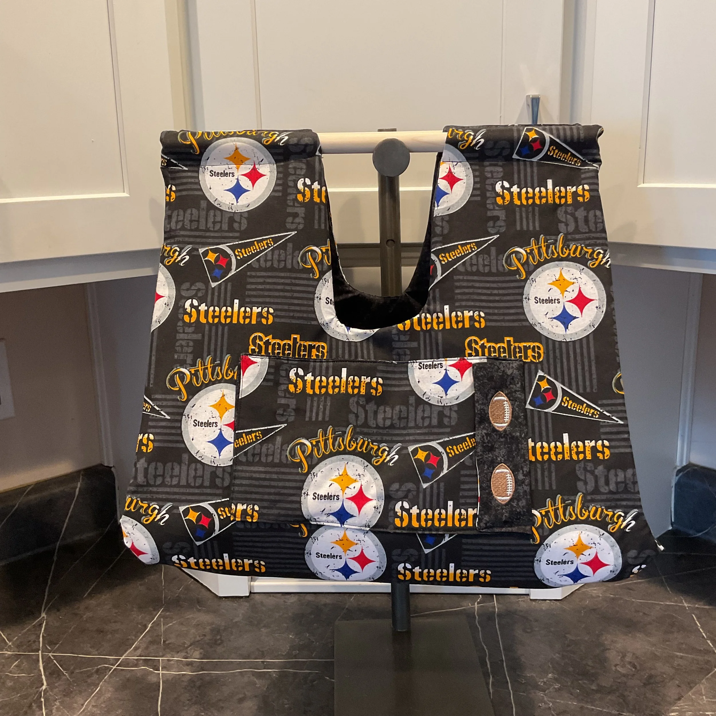 Pittsburgh Steelers Casserole/Crockpot Carrier