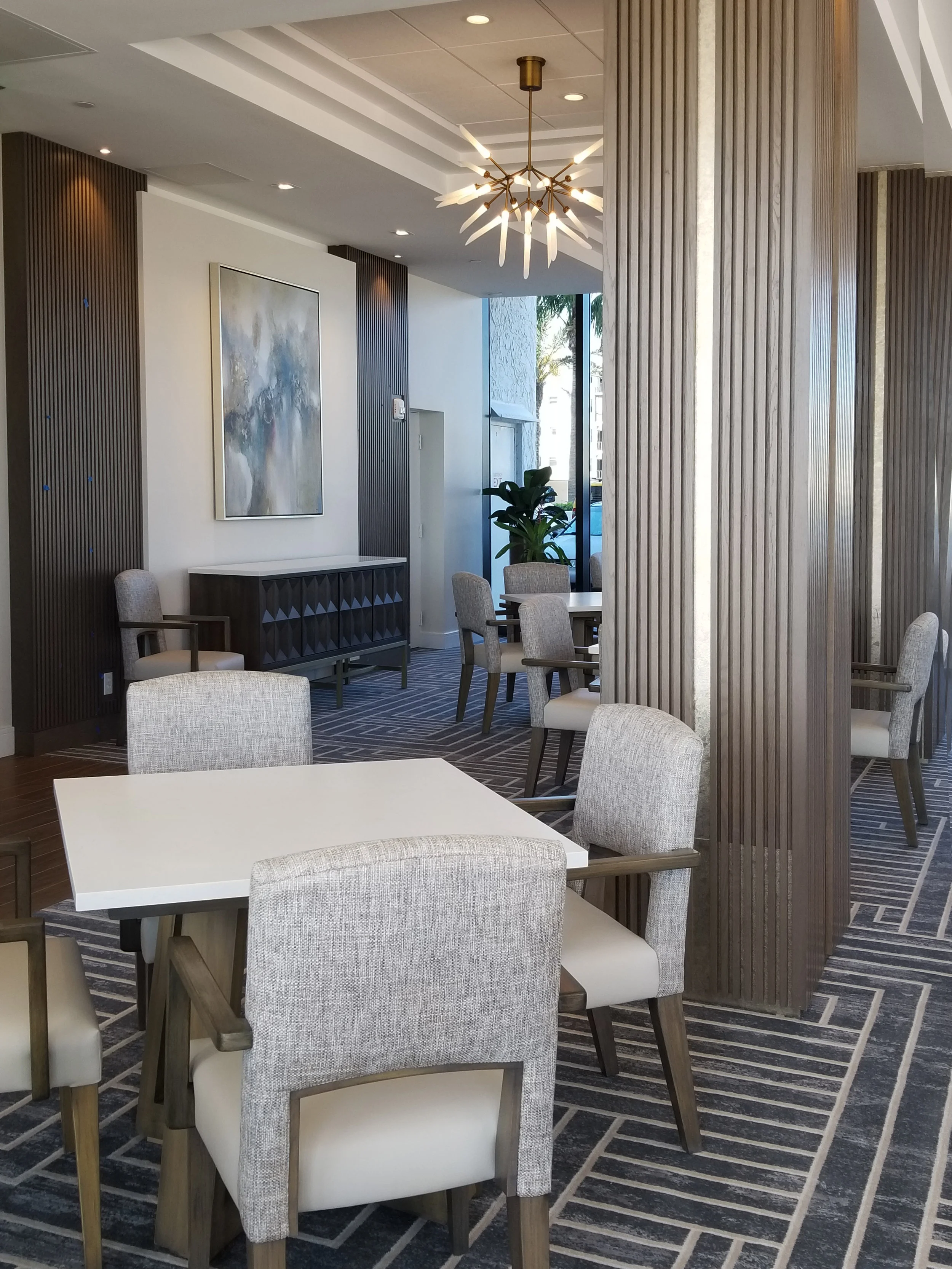 north lounge 2.jpg