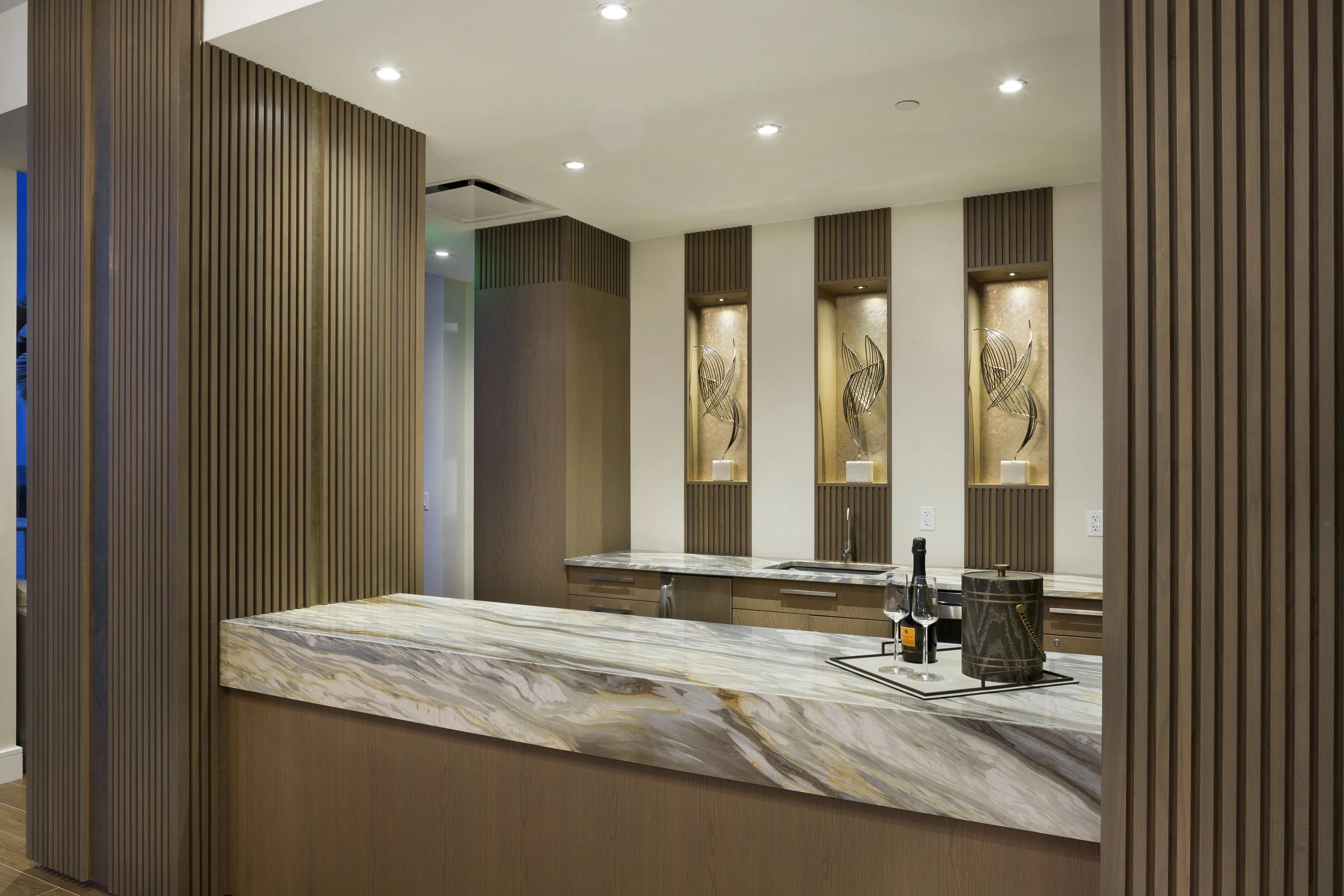 BAR_DETAIL_SUNSET.jpg