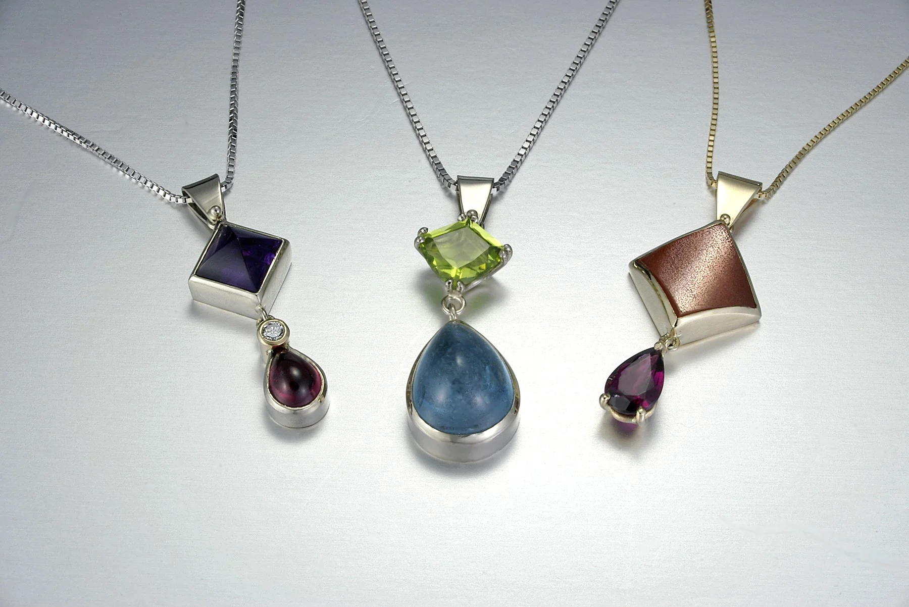 Multi color pend.jpg