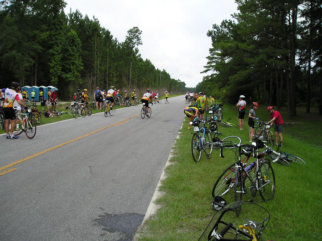 brag_rest_stop_2_2003.jpg
