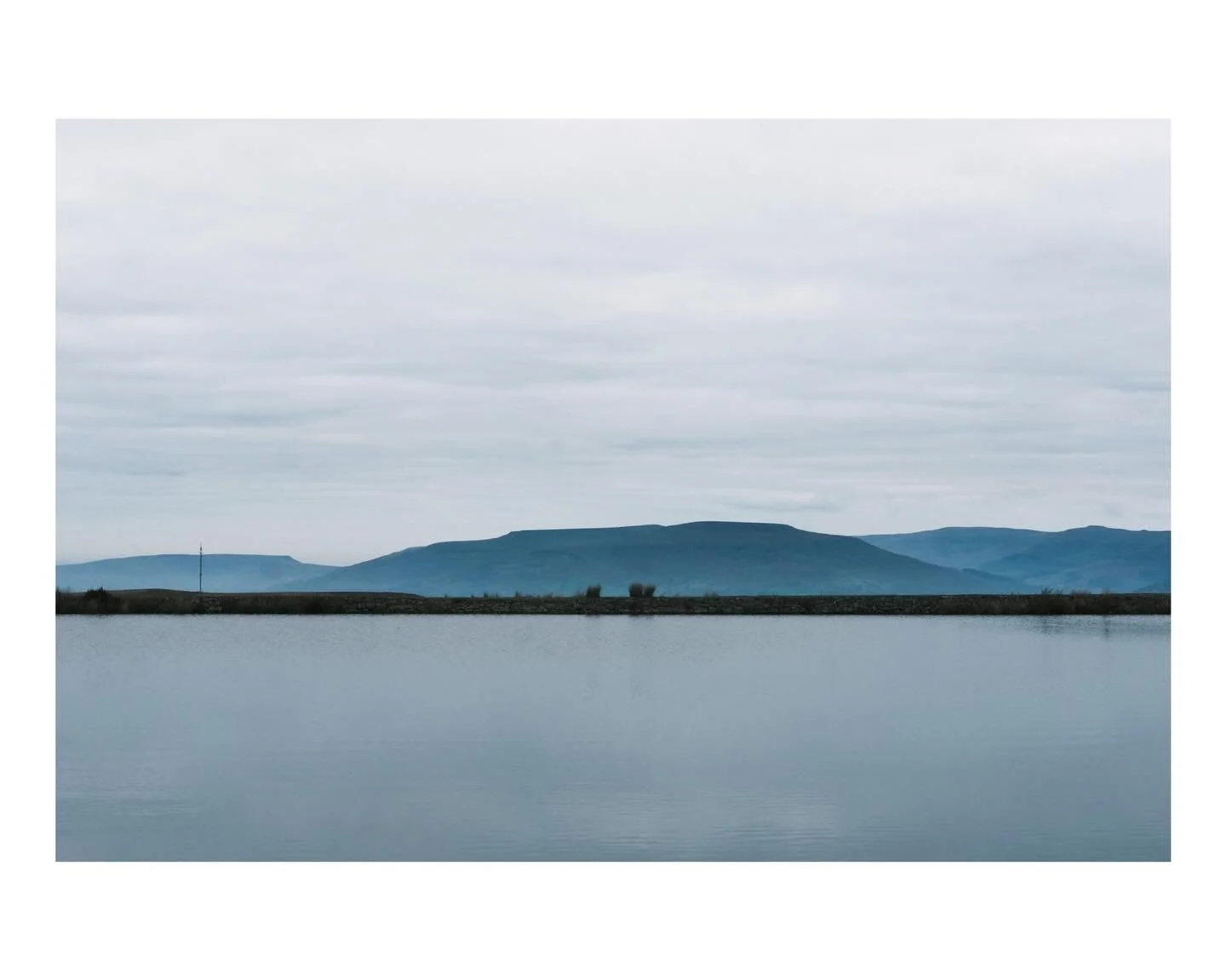 Linear Lanscapes - Wales vs Sussex #photographer #photography #landscapephotography #fujifilm #fujifilm_xseries #xt30ⅱ