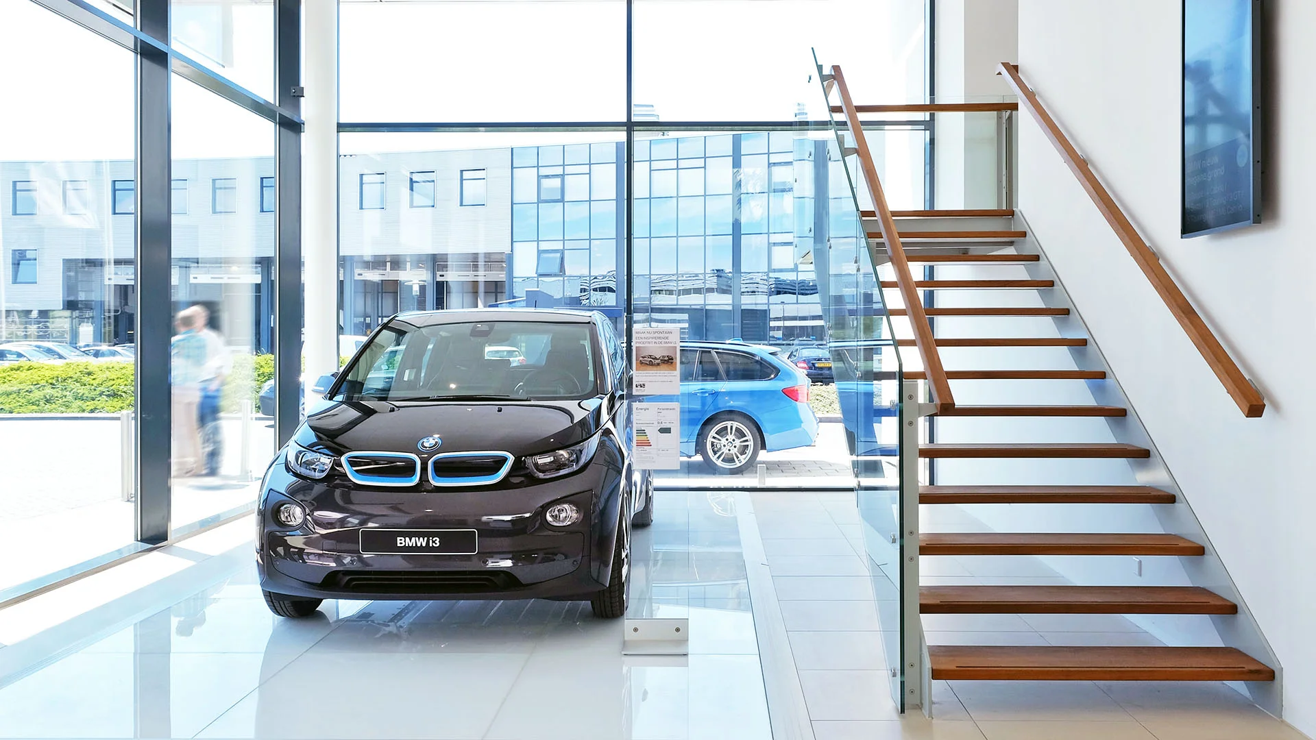 BMW MINI Den Haag 6.jpg