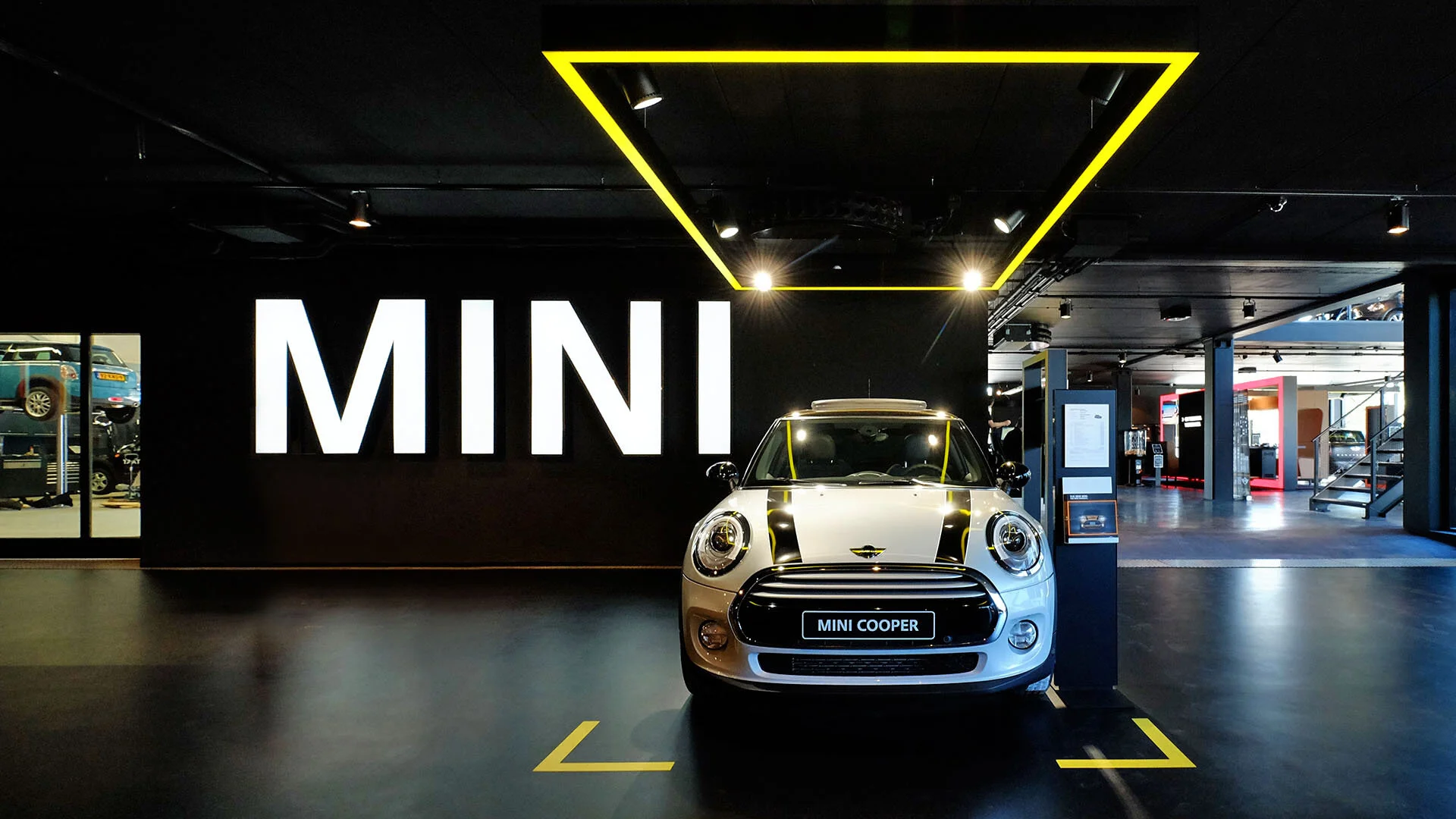 MINI Den Haag 2.jpg