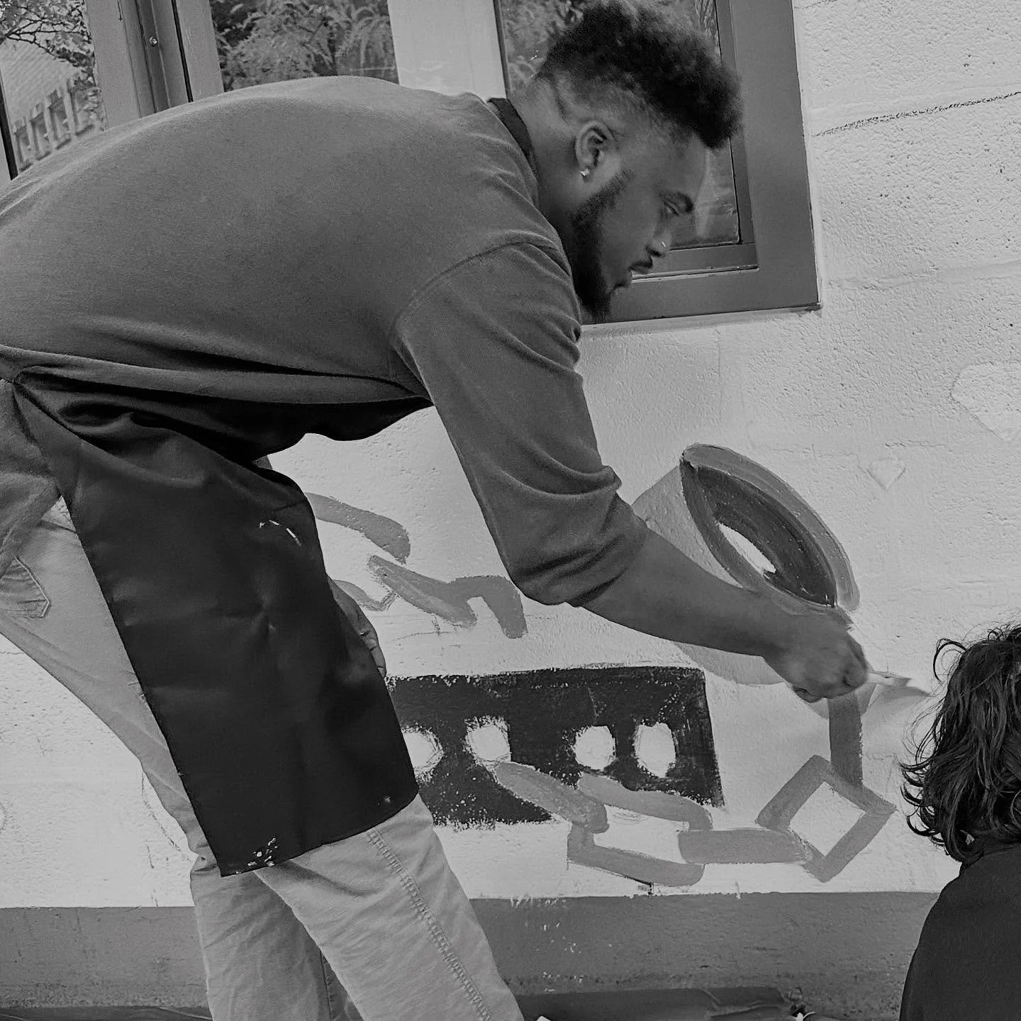 This past March, we expanded our long-standing partnership with the Maryland Department of Juvenile Services (DJS) and the DJS Innovation Team to bring art, collaboration, and creativity into juvenile facilities across Maryland to build relationships