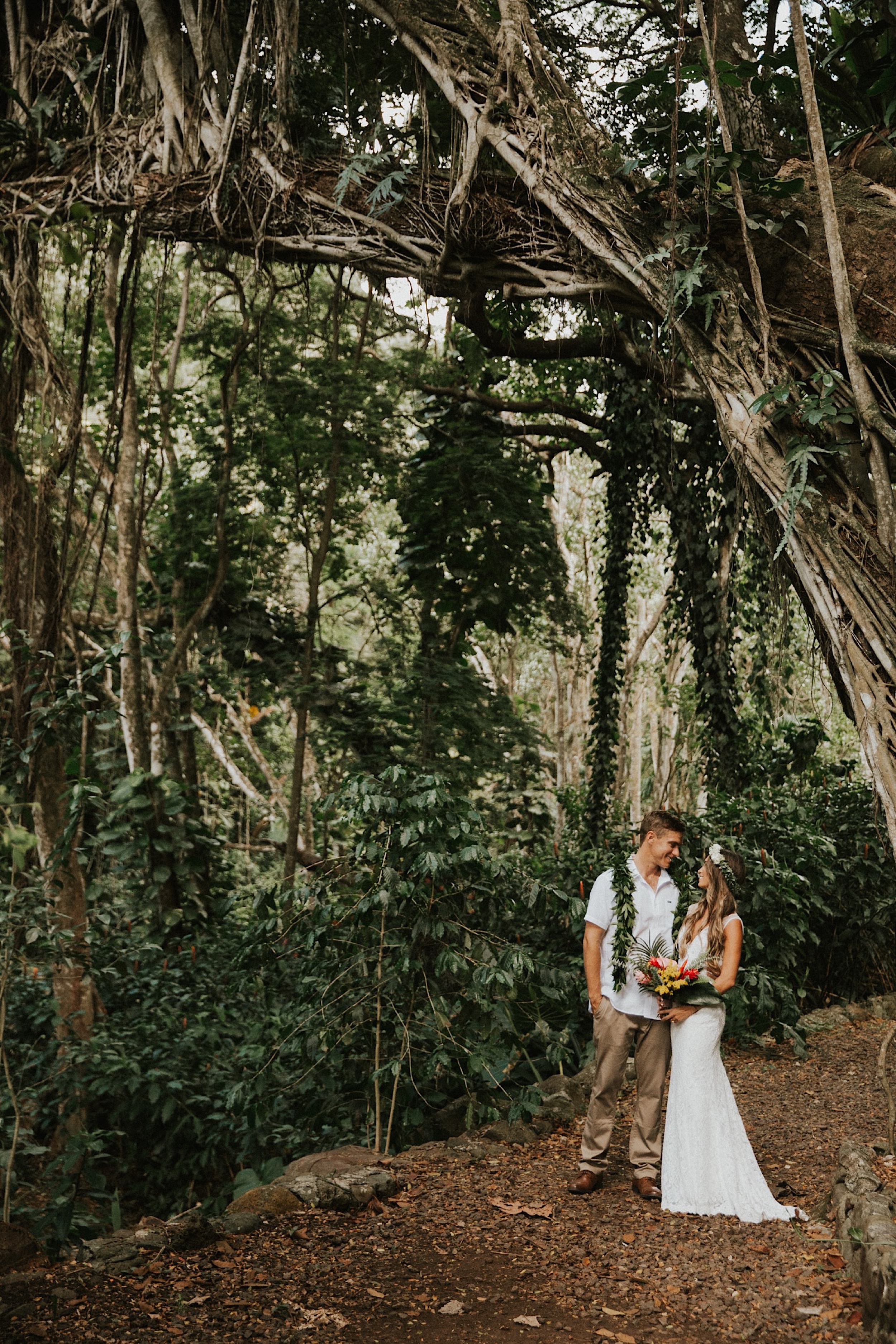 041_BeckyRyanWedding_ChrisKTBright-246.jpg
