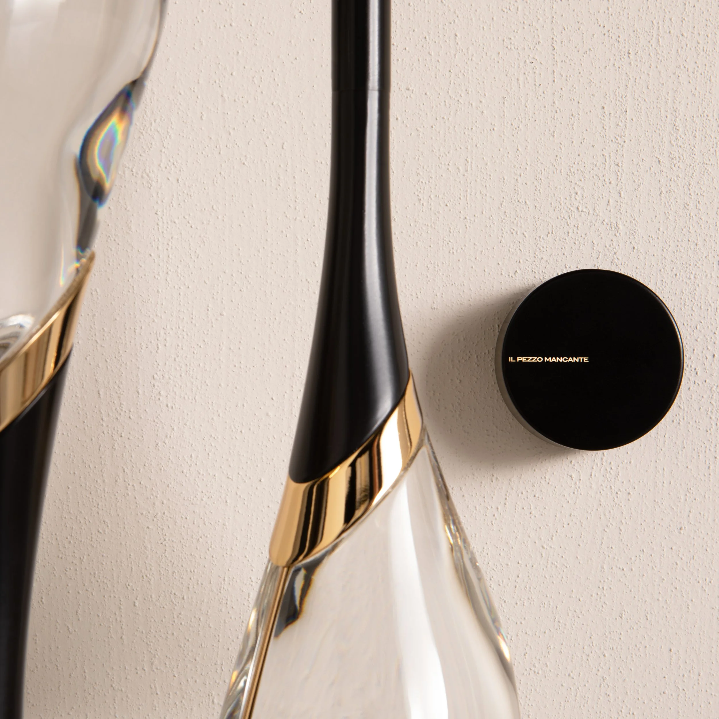 Il Pezzo 12 Floor Lamp_black-gold-23.jpg