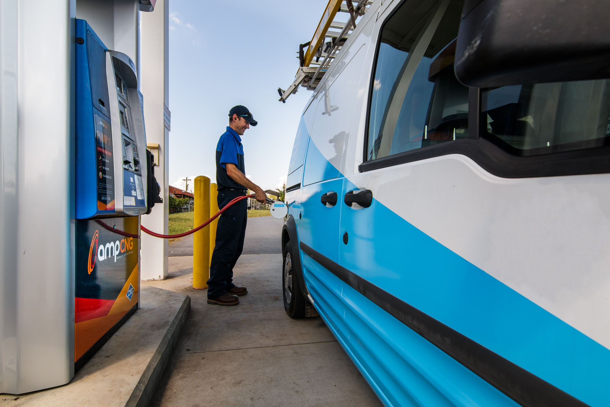 customer at pump.jpg