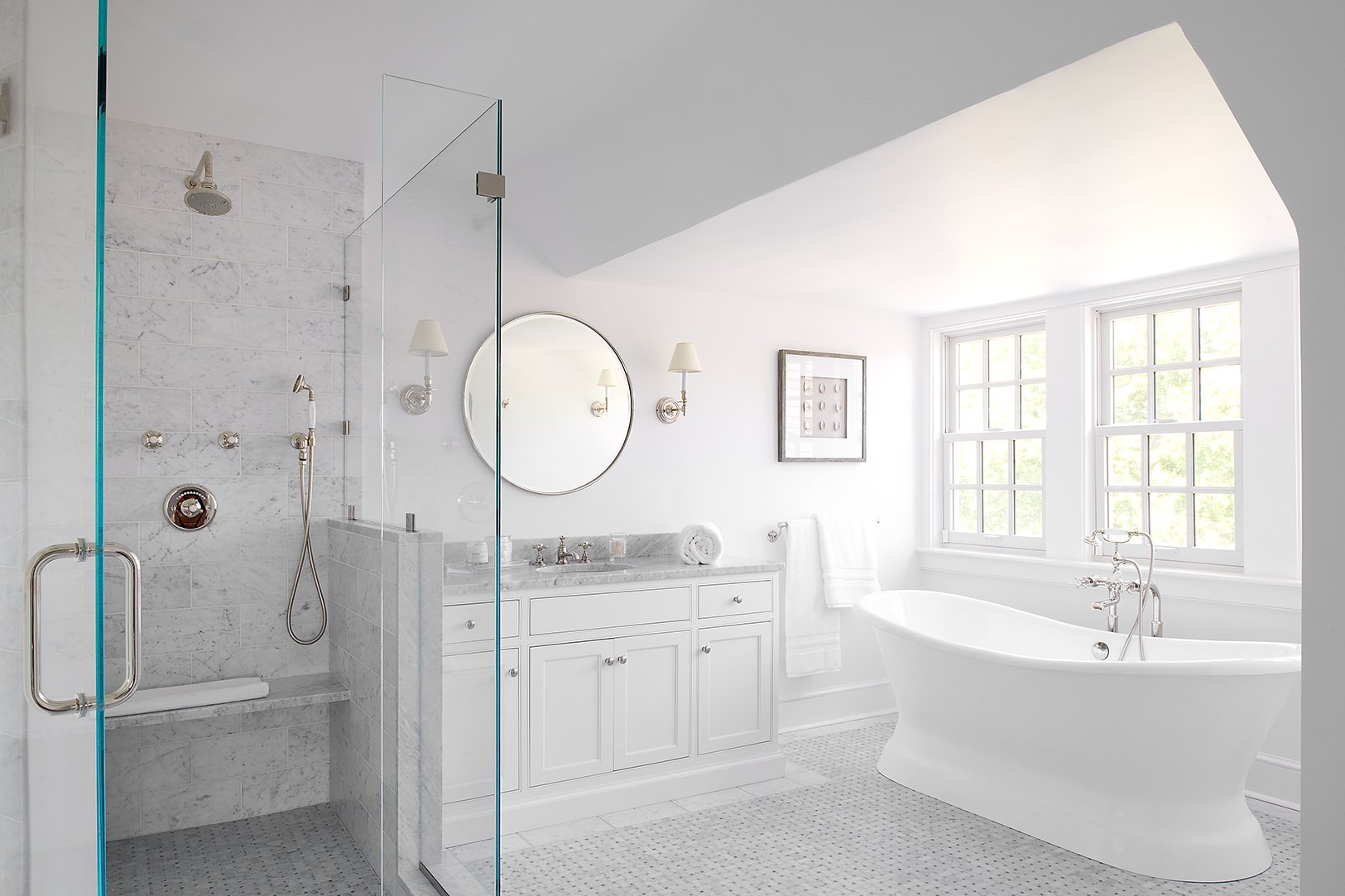 hoodridge_lores_bath_07.jpg
