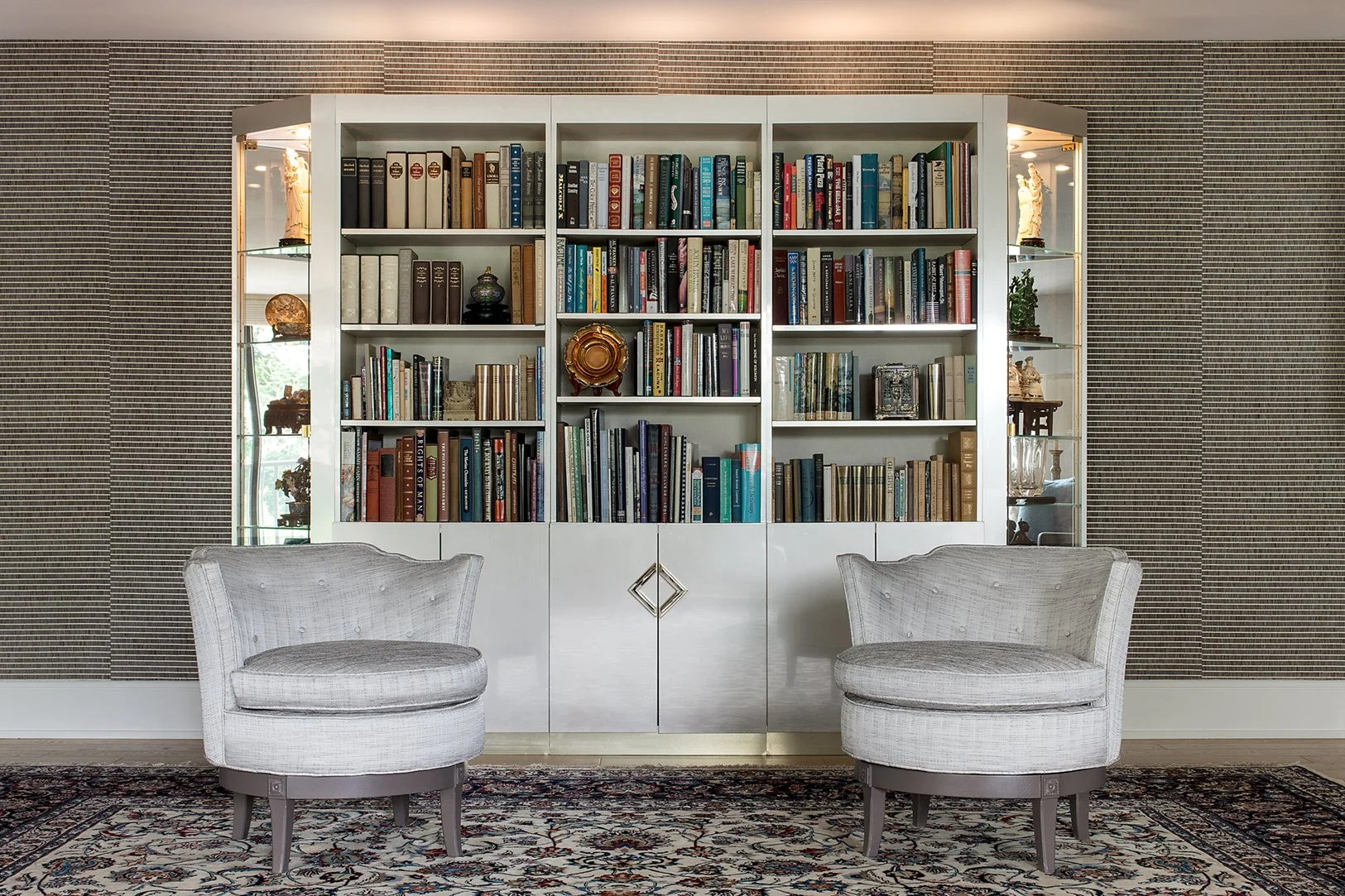 briar_lores_living_03a.jpg