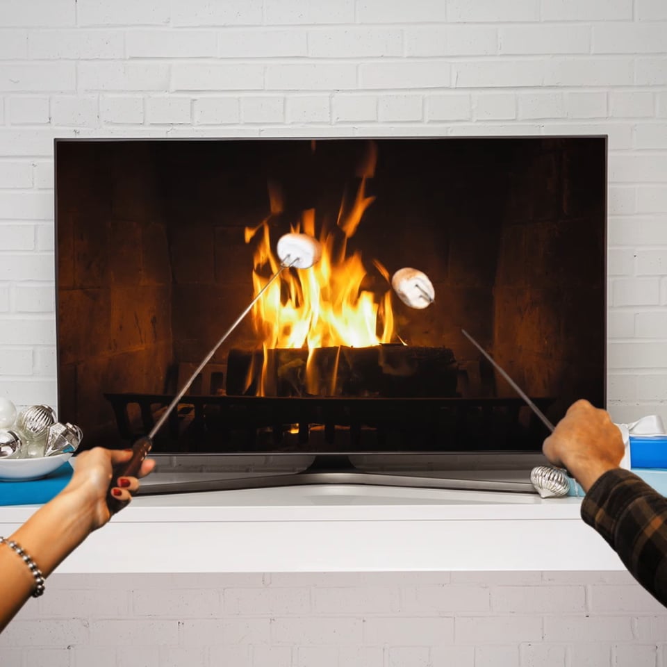 Roasting results may vary. Viewing quality won’t. #WinTheHolidays #Samsung #4KUltraHD