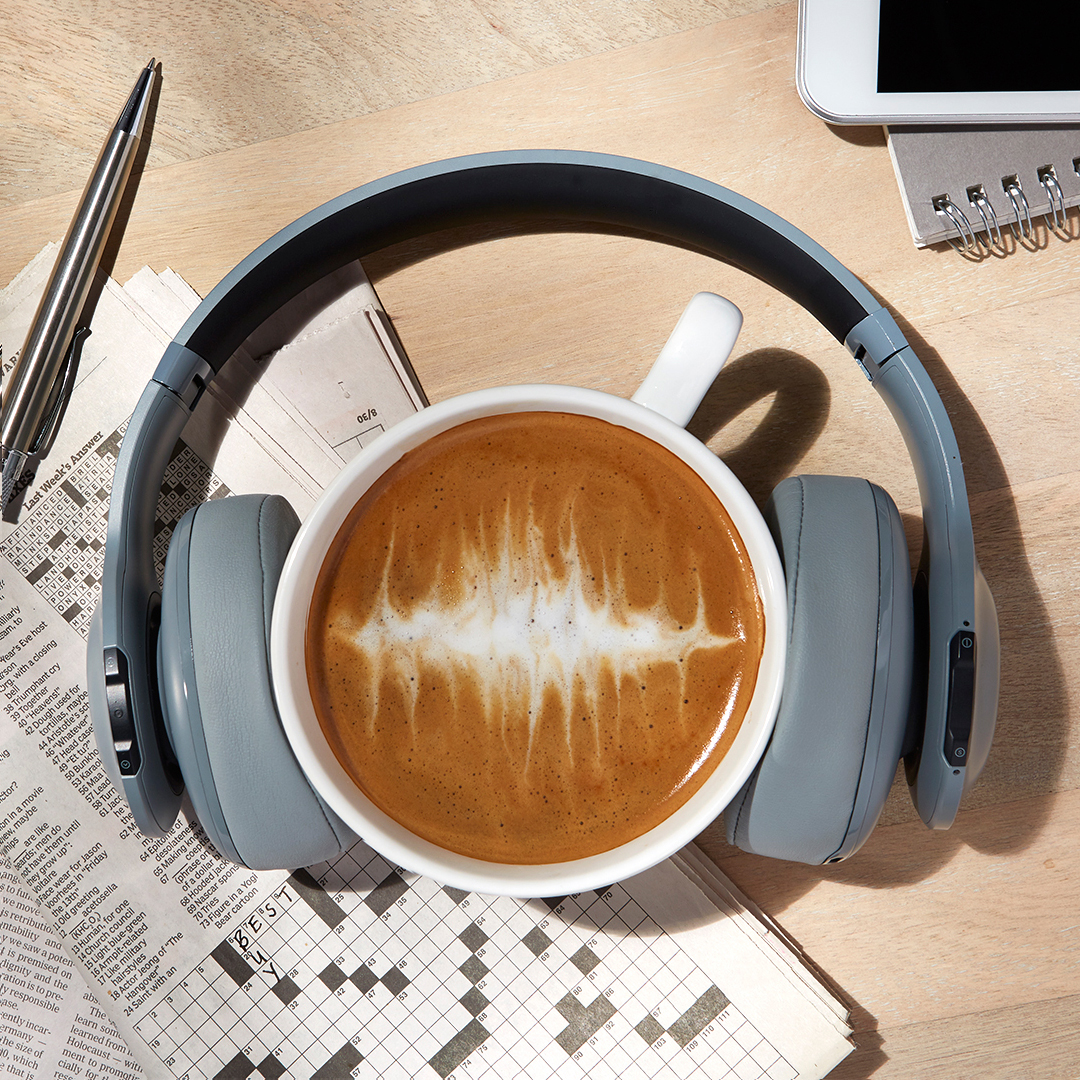 What’s your wake up music? #music #headphones