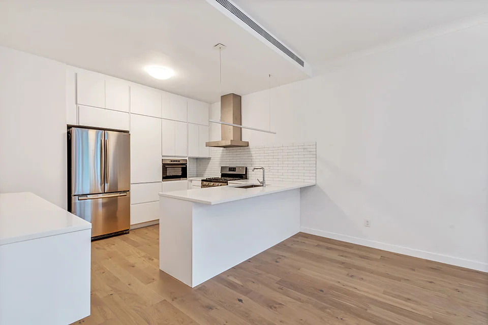 unit2-kitchen.jpg