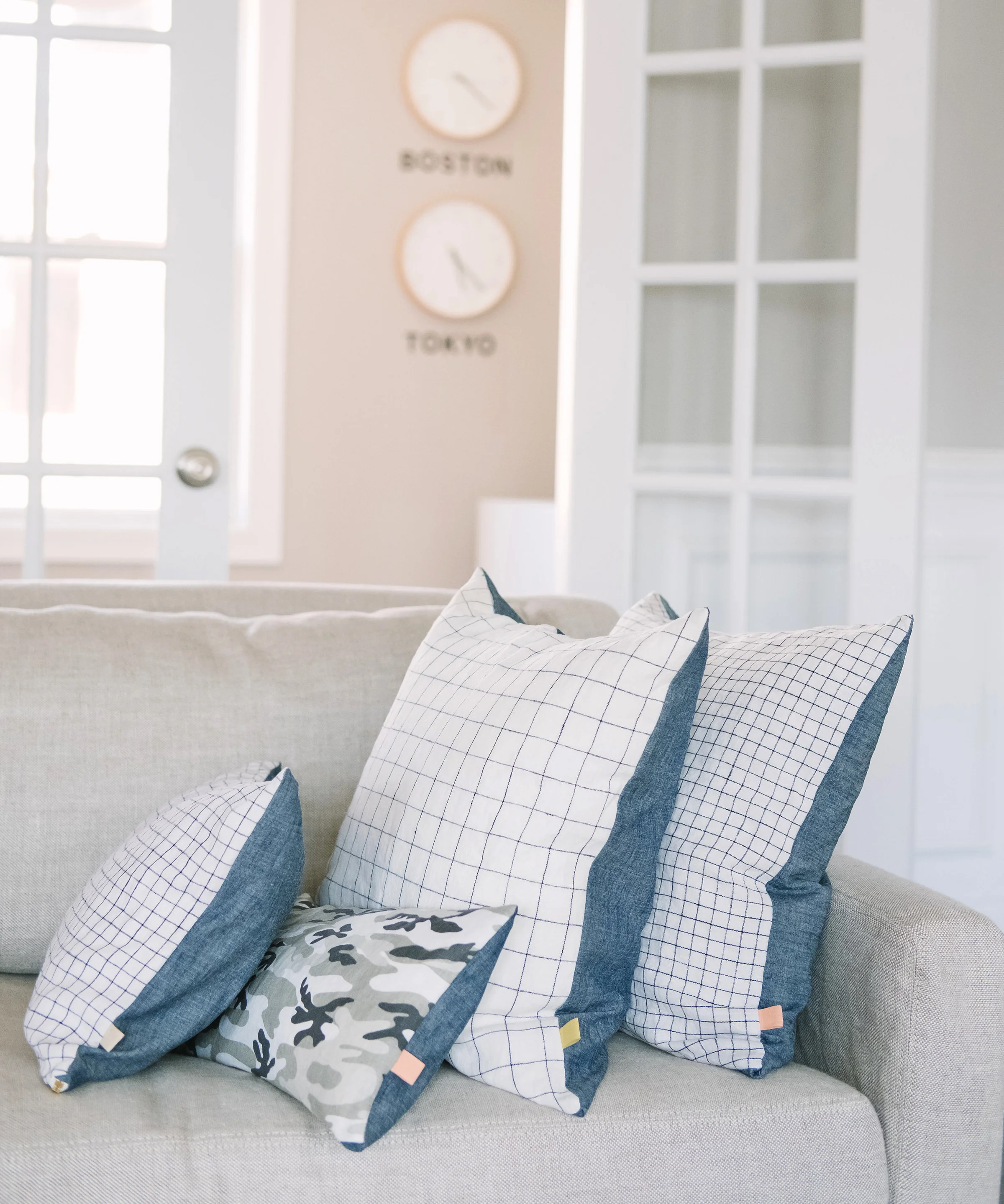 2017_ThrowPillows_18.jpg