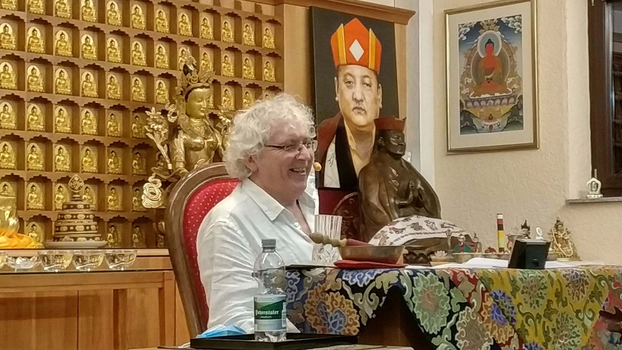 A Gift of Dharma - Lama Jampa bestows teachings in Germany