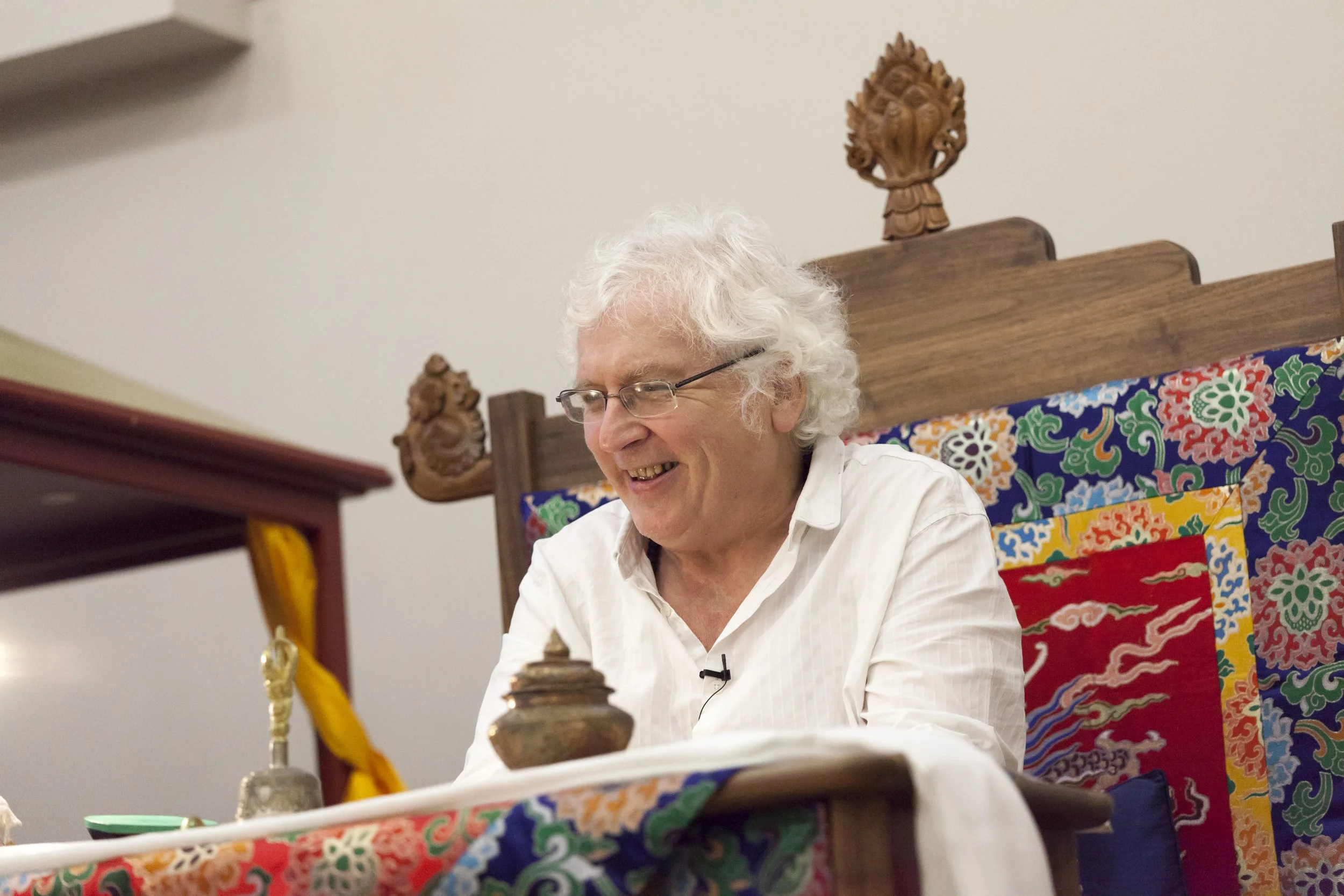 Shining a light on the practice of the vajrayana path