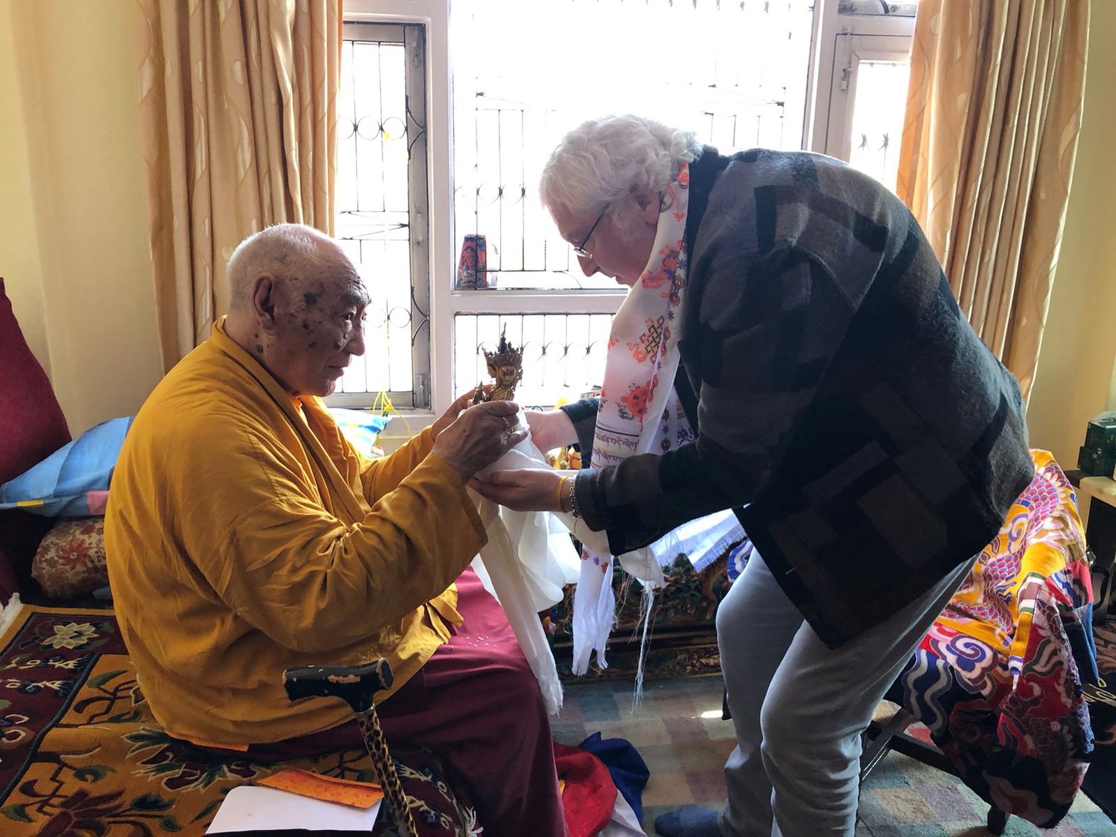 Lama Jampa and Dechen Dolma made the Tenzhug longlife offering to Karma Thinley Rinpoche 9.jpeg