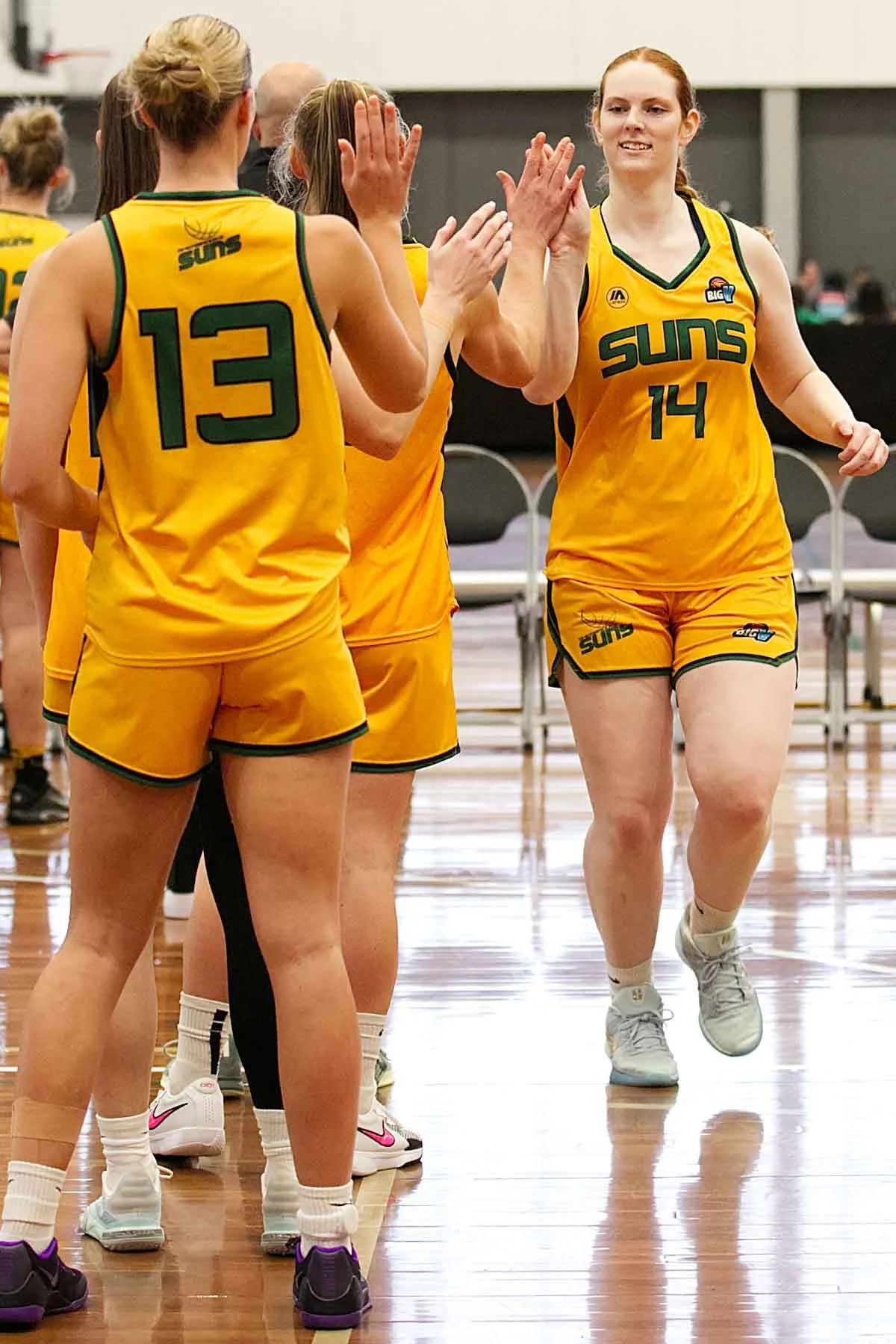 R01_CW McKinnon_V_Sherbrooke 6DSP_7876.jpg