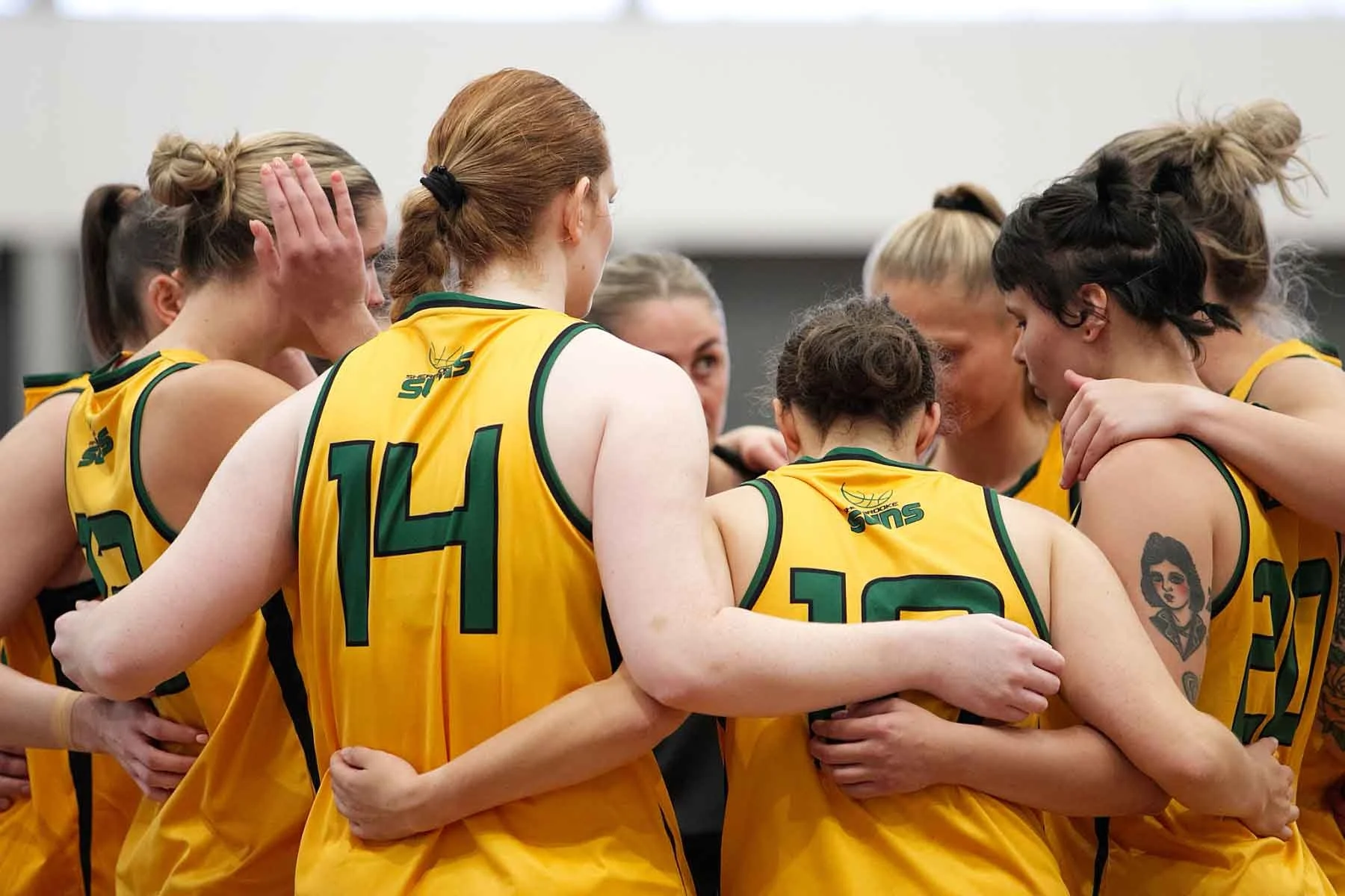 R01_CW McKinnon_V_Sherbrooke 6DSP_7950.jpg