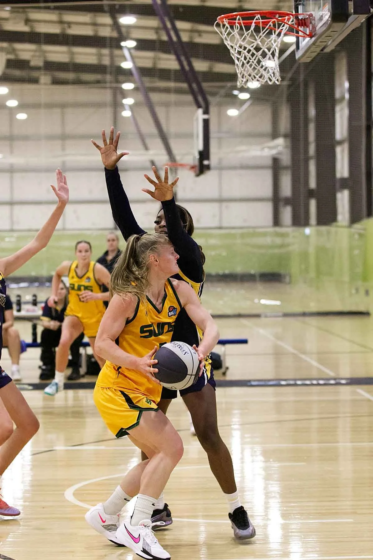 R01_CW Pakenham_V_Sherbrooke 6DSP_7740_1.jpg