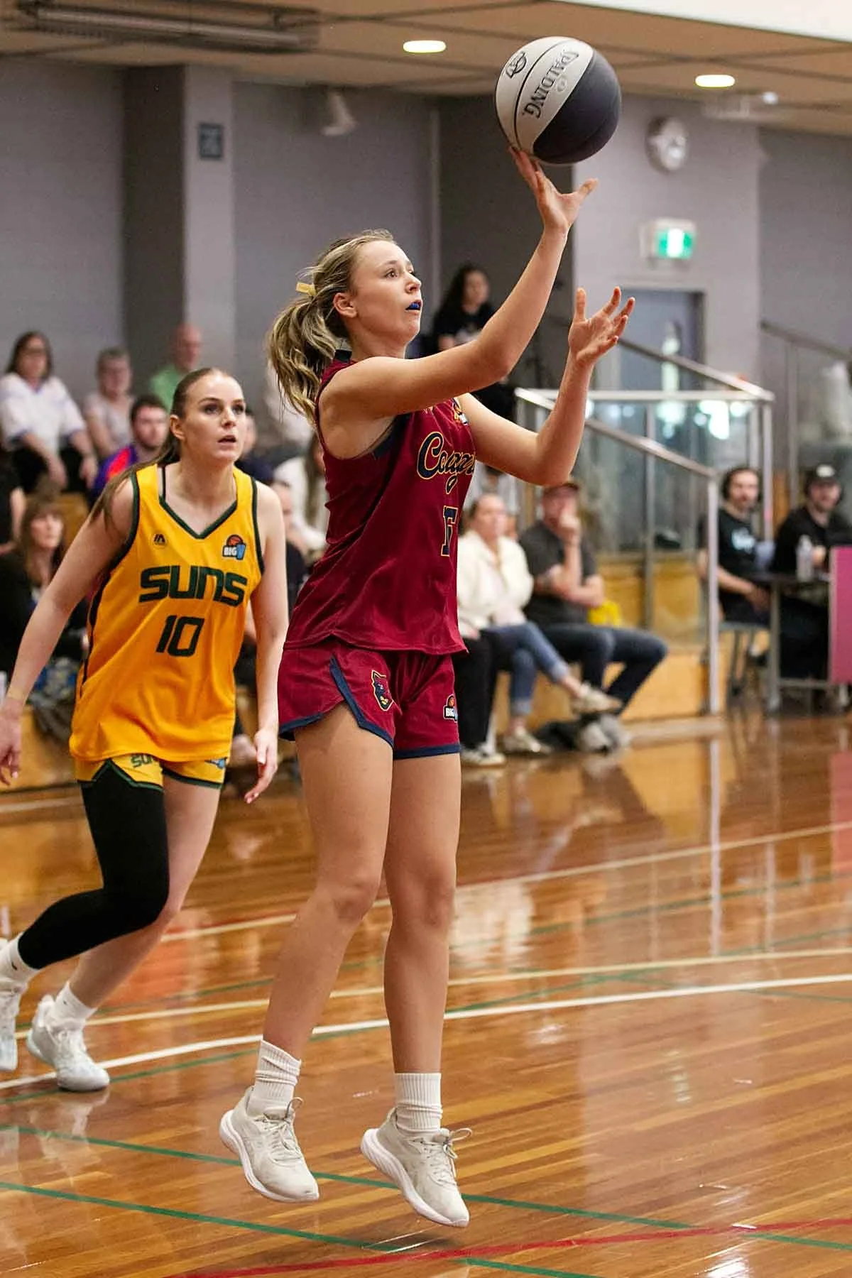 R01_CW McKinnon_V_Sherbrooke 6DSP_8270.jpg