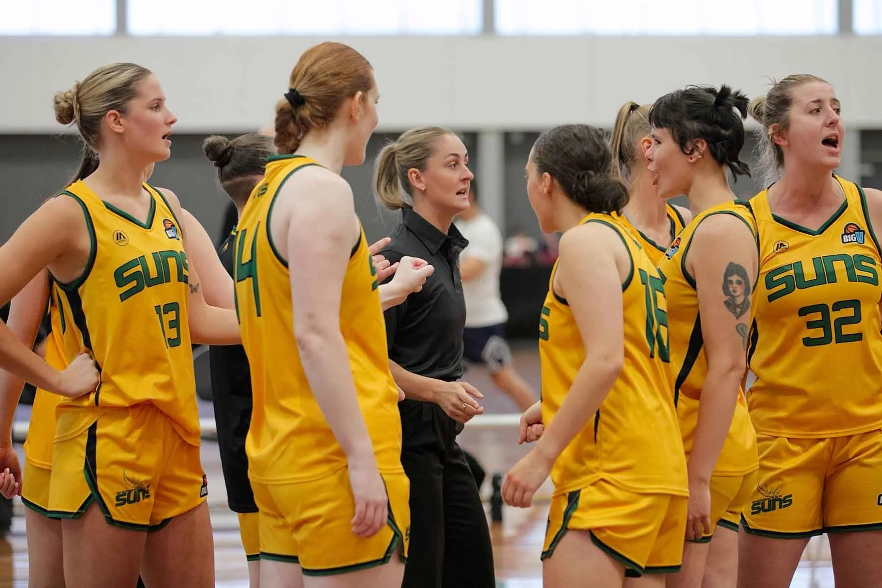 R01_CW McKinnon_V_Sherbrooke 6DSP_7955.jpg