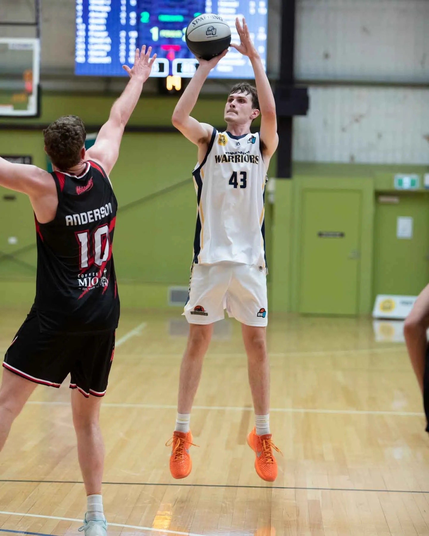 R2 VYCM PakenhamVEltham  MS4_1173_01.jpg