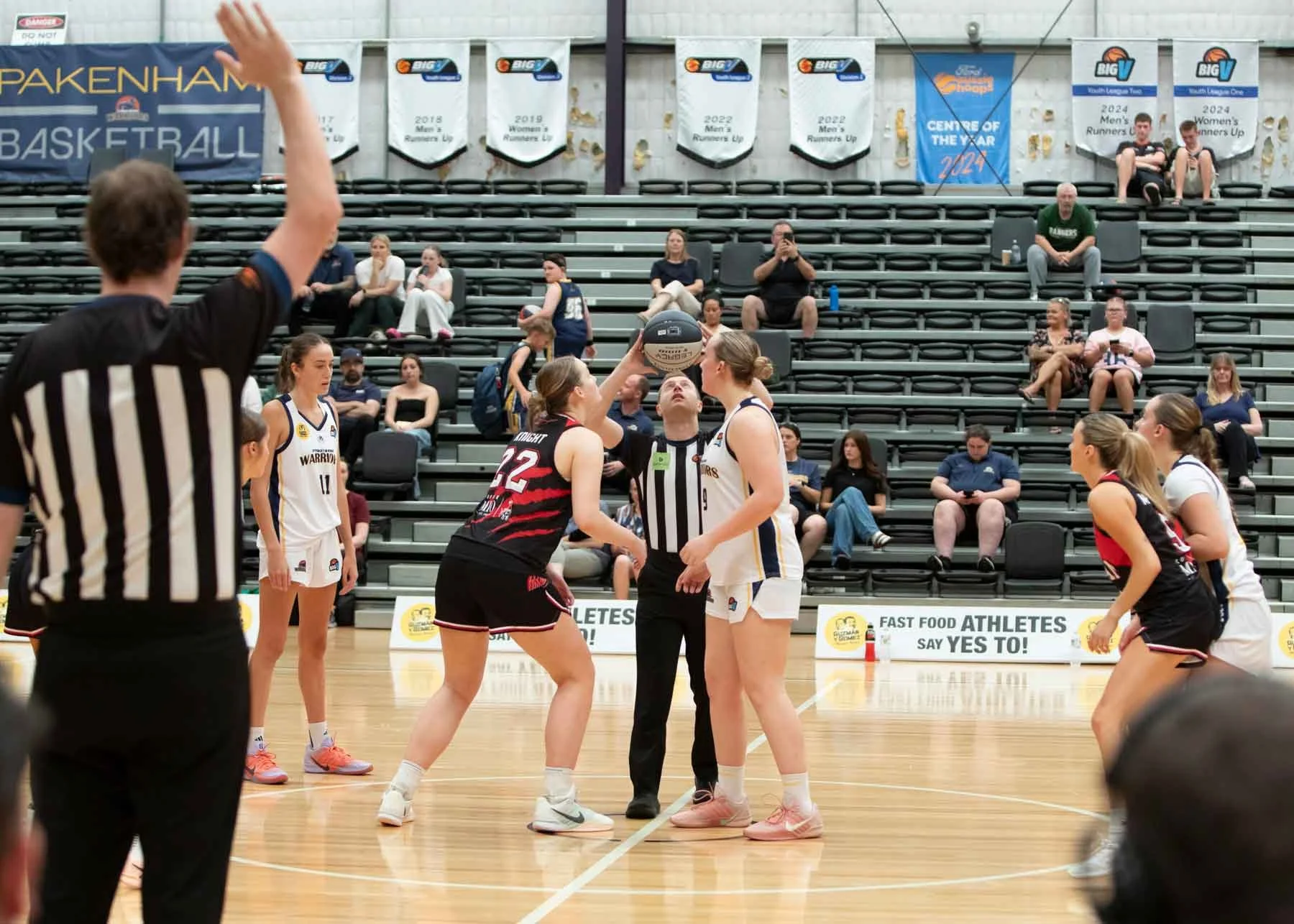 R2 VYCW PakenhamVEltham  MS4_8806_01.jpg