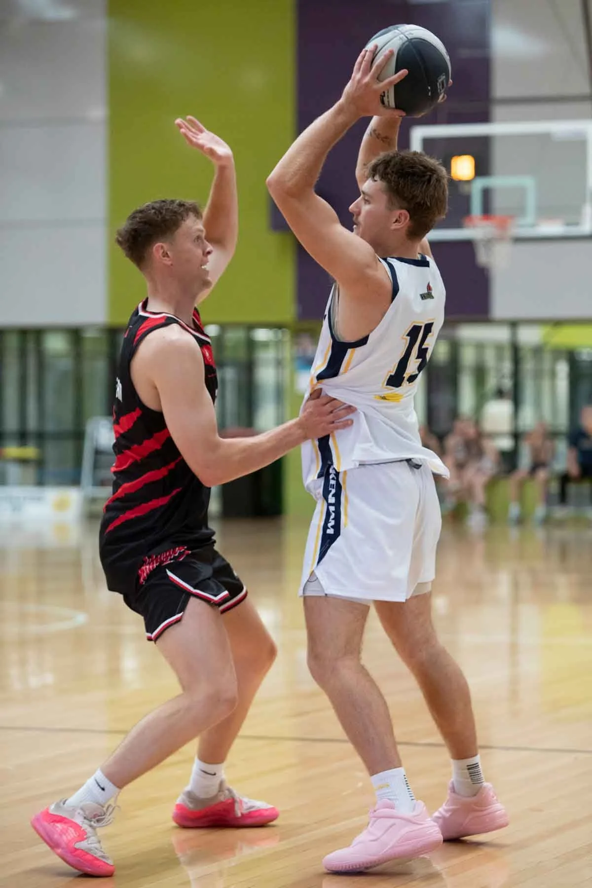 R2 VYCM PakenhamVEltham  MS4_0576_01.jpg