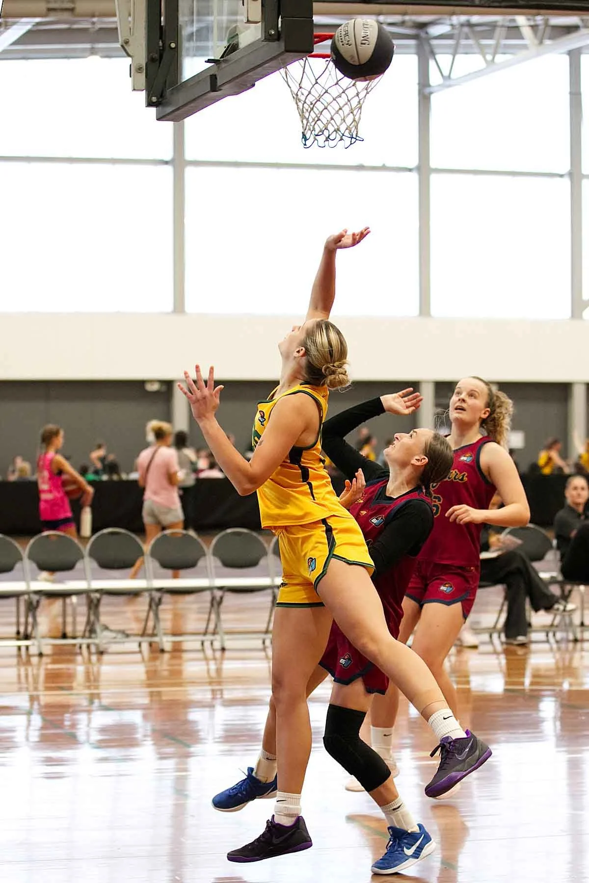 R01_CW McKinnon_V_Sherbrooke 6DSP_8006.jpg