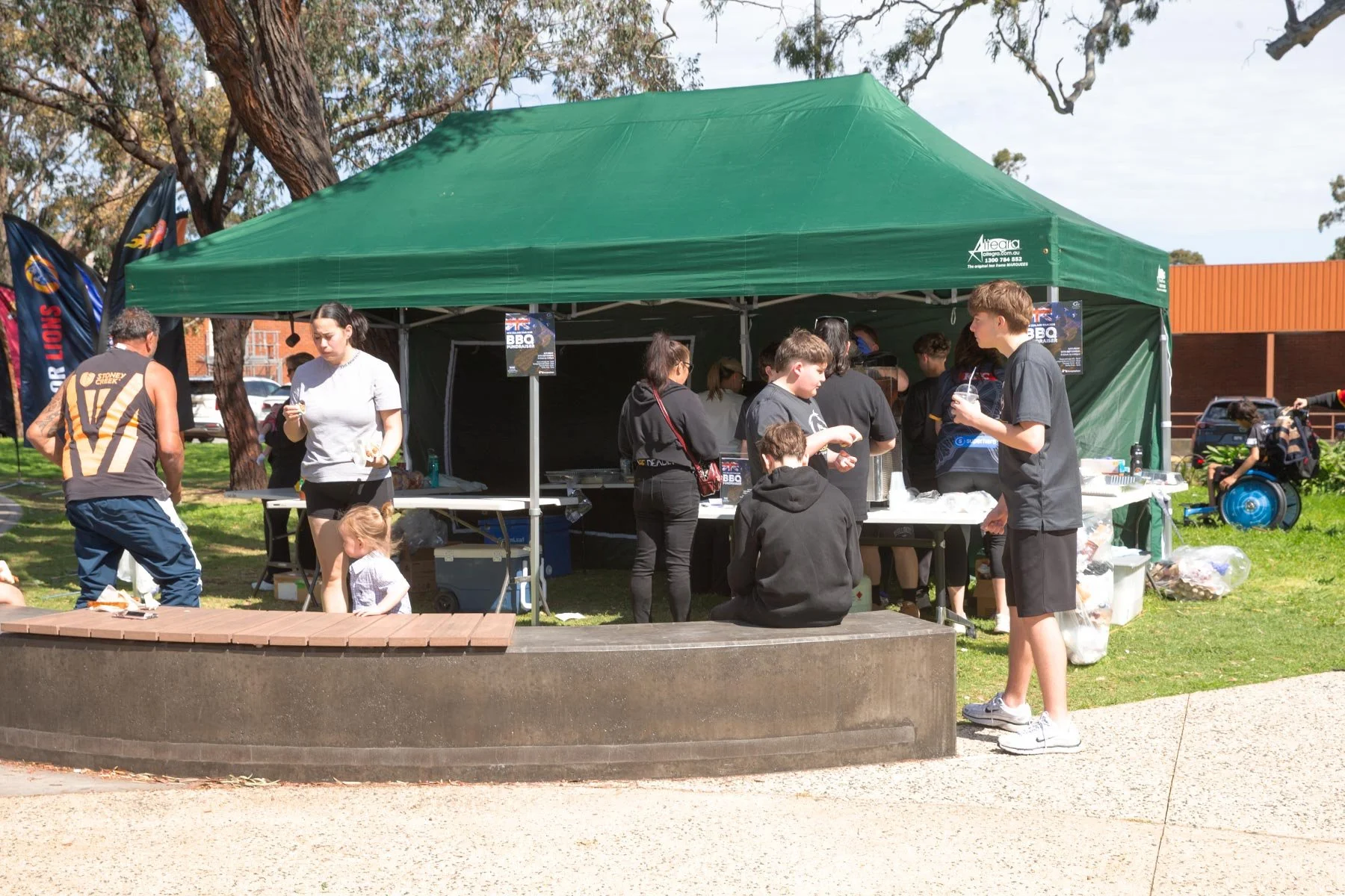 Whittlesea Domestic GFs MP Tent Flags Etc 3BBW8877.jpg