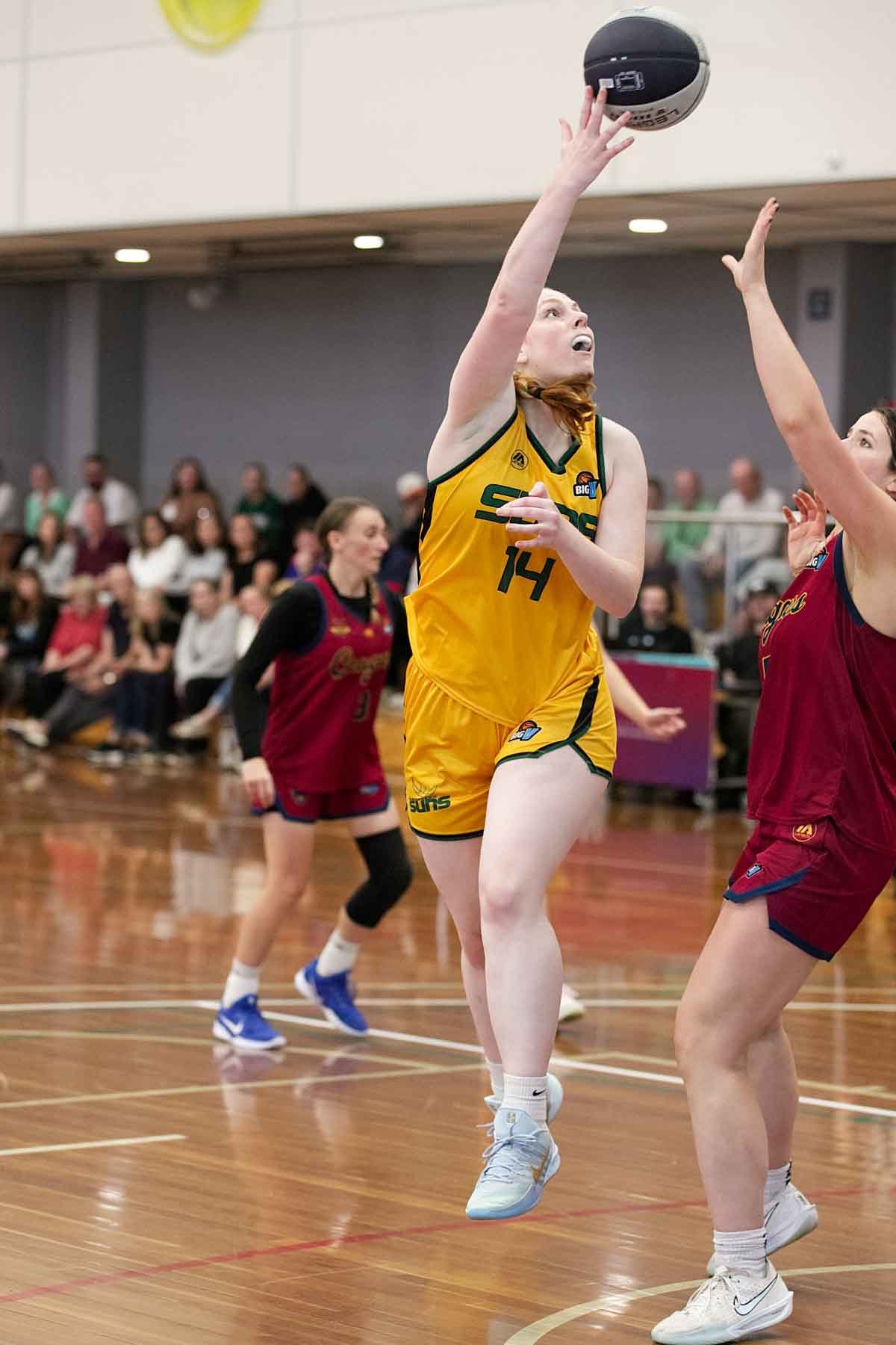 R01_CW McKinnon_V_Sherbrooke 6DSP_8376.jpg