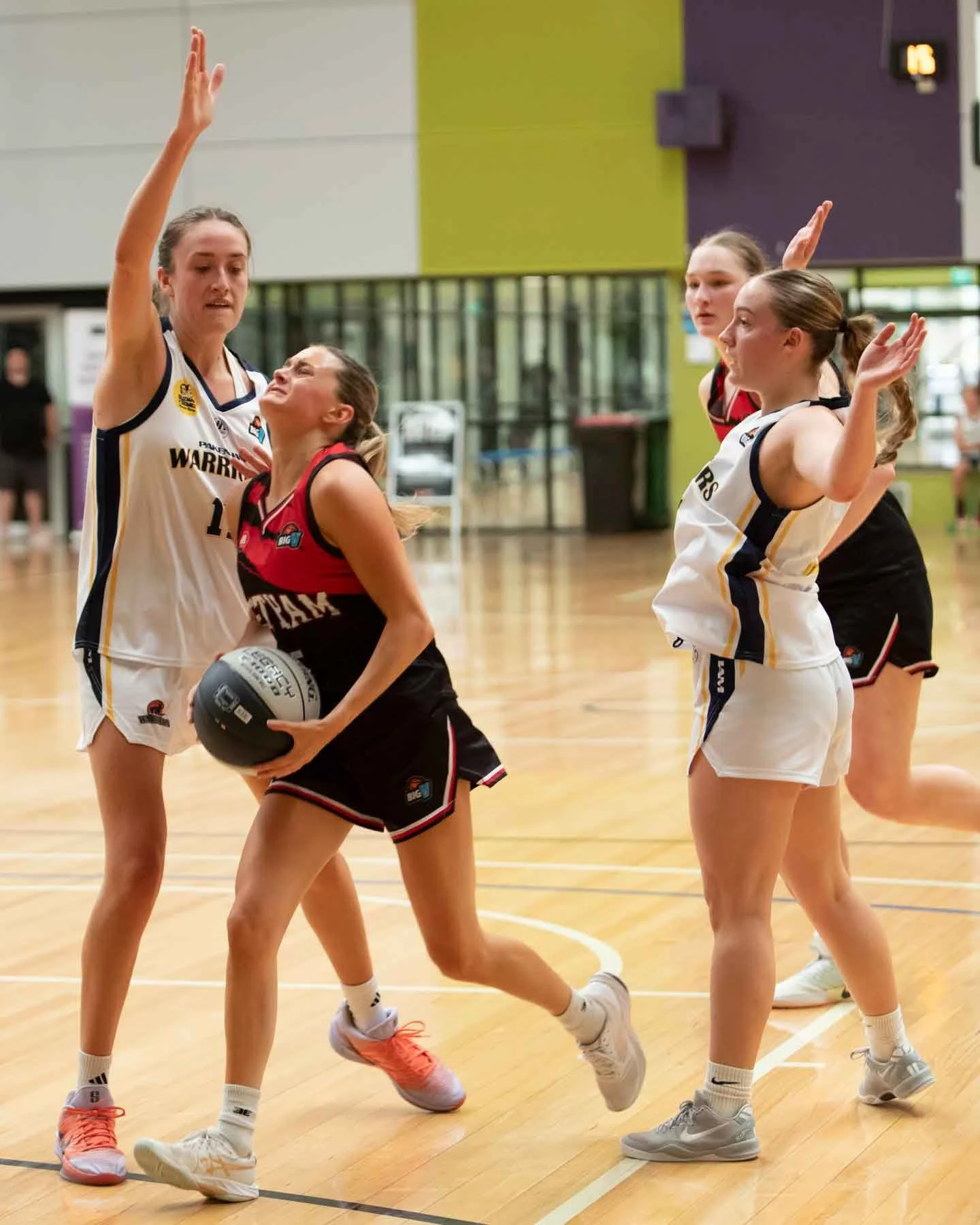 R2 VYCW PakenhamVEltham  MS4_9915_01.jpg