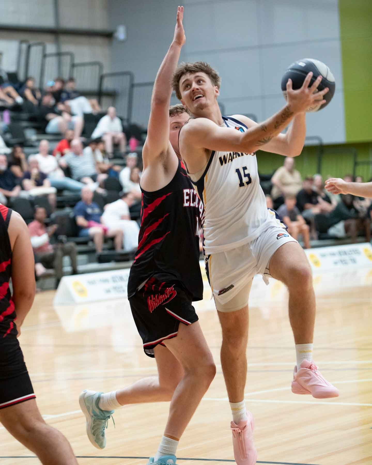 R2 VYCM PakenhamVEltham  MS4_0336_01.jpg