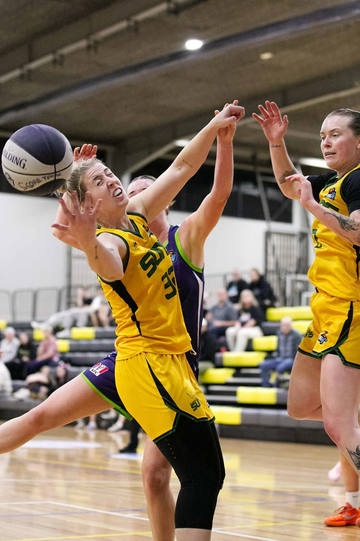 R04_CW Sherbrooke_V_Warrnambool 6DSP_0555.jpg
