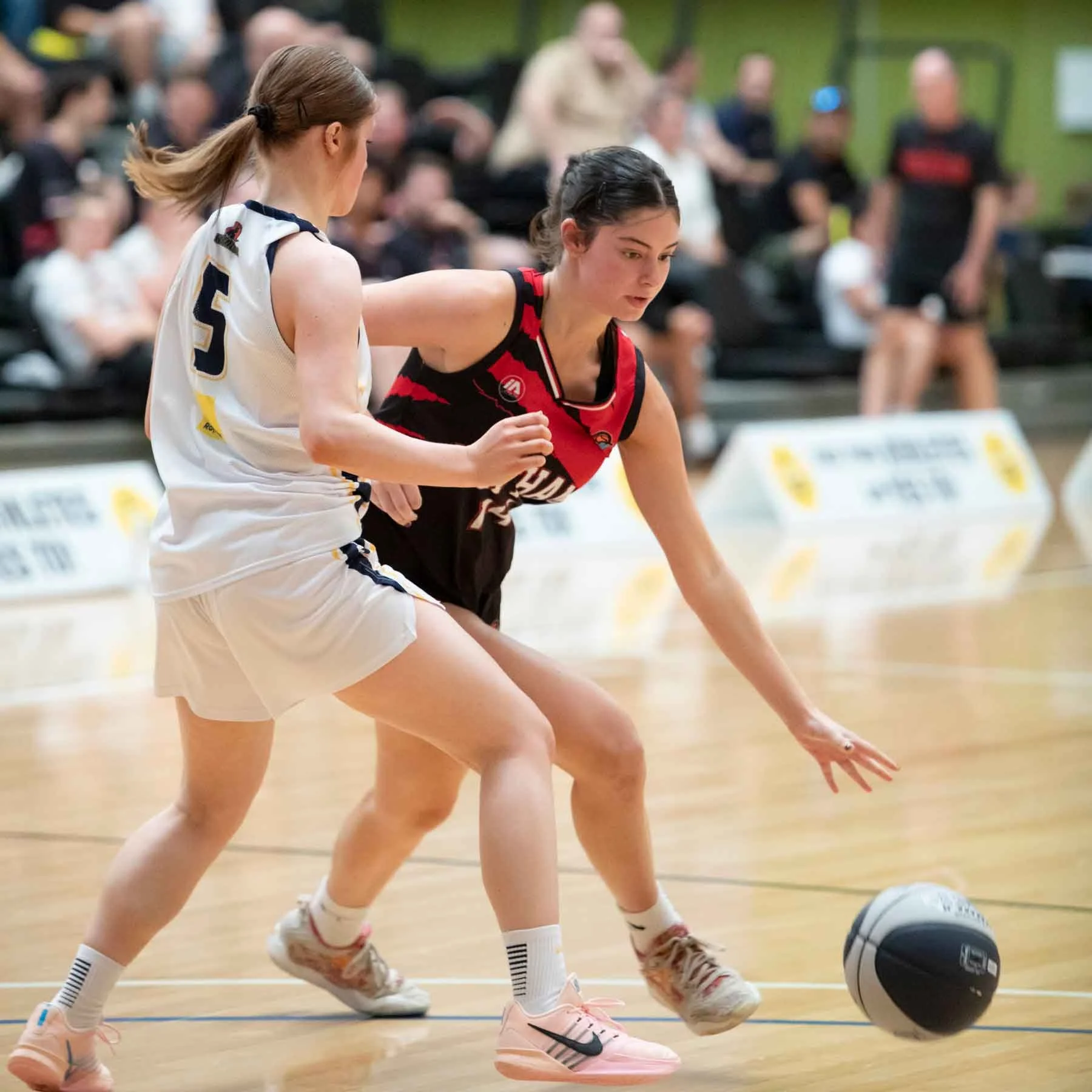 R2 VYCW PakenhamVEltham  MS4_9594_01.jpg