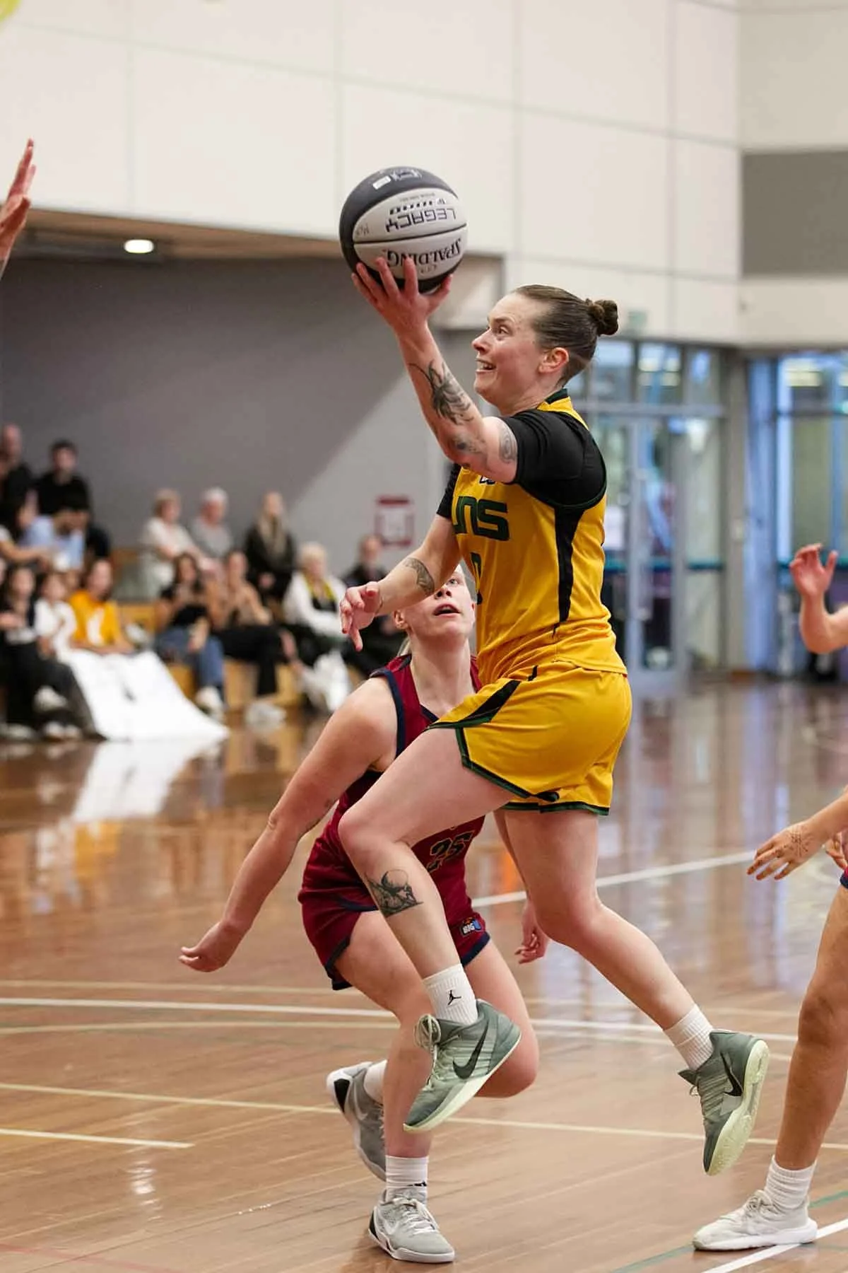 R01_CW McKinnon_V_Sherbrooke 6DSP_8472.jpg