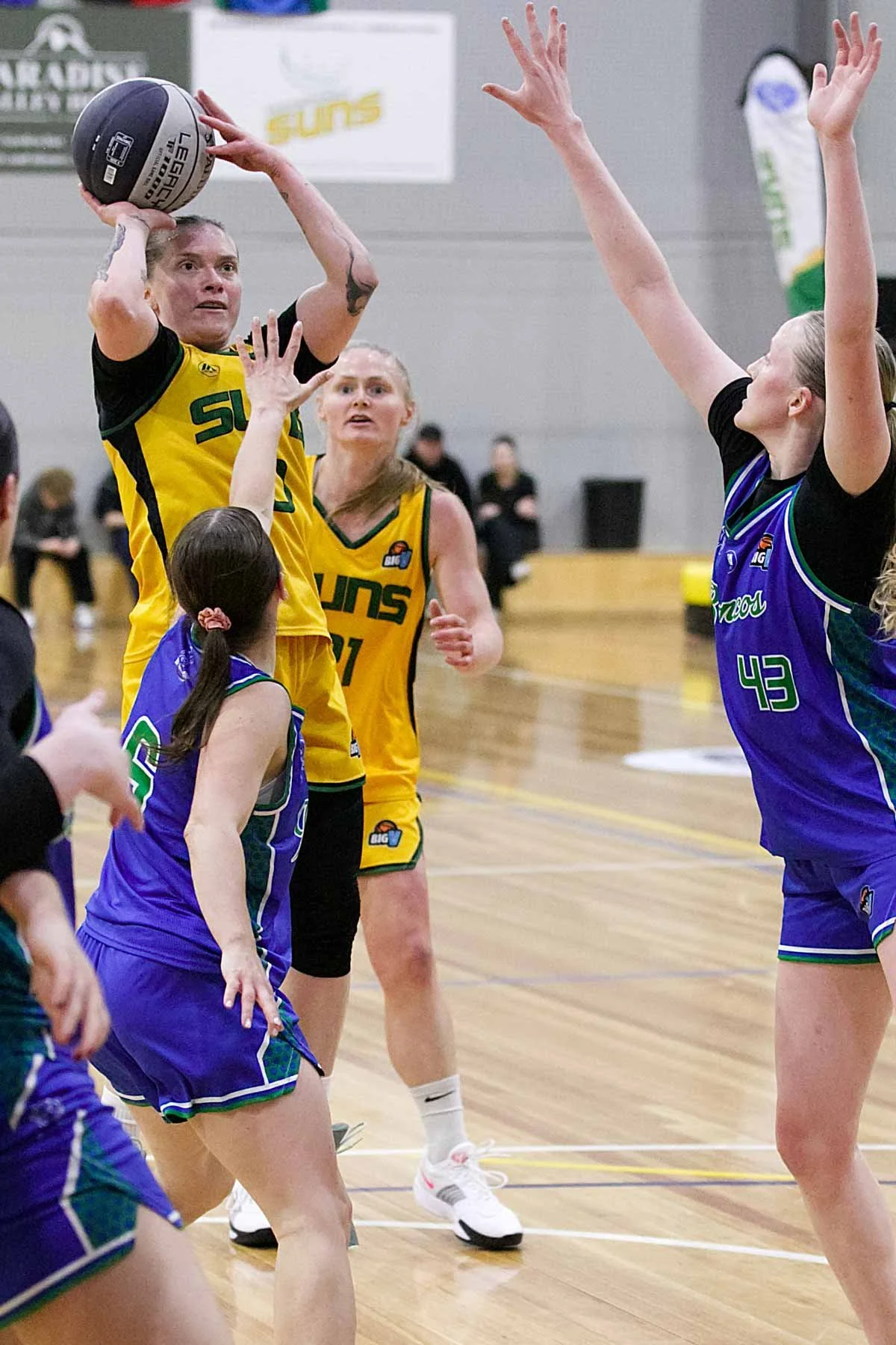 R02_CW Sherbrooke_V_Hume 6DSP_9619.jpg