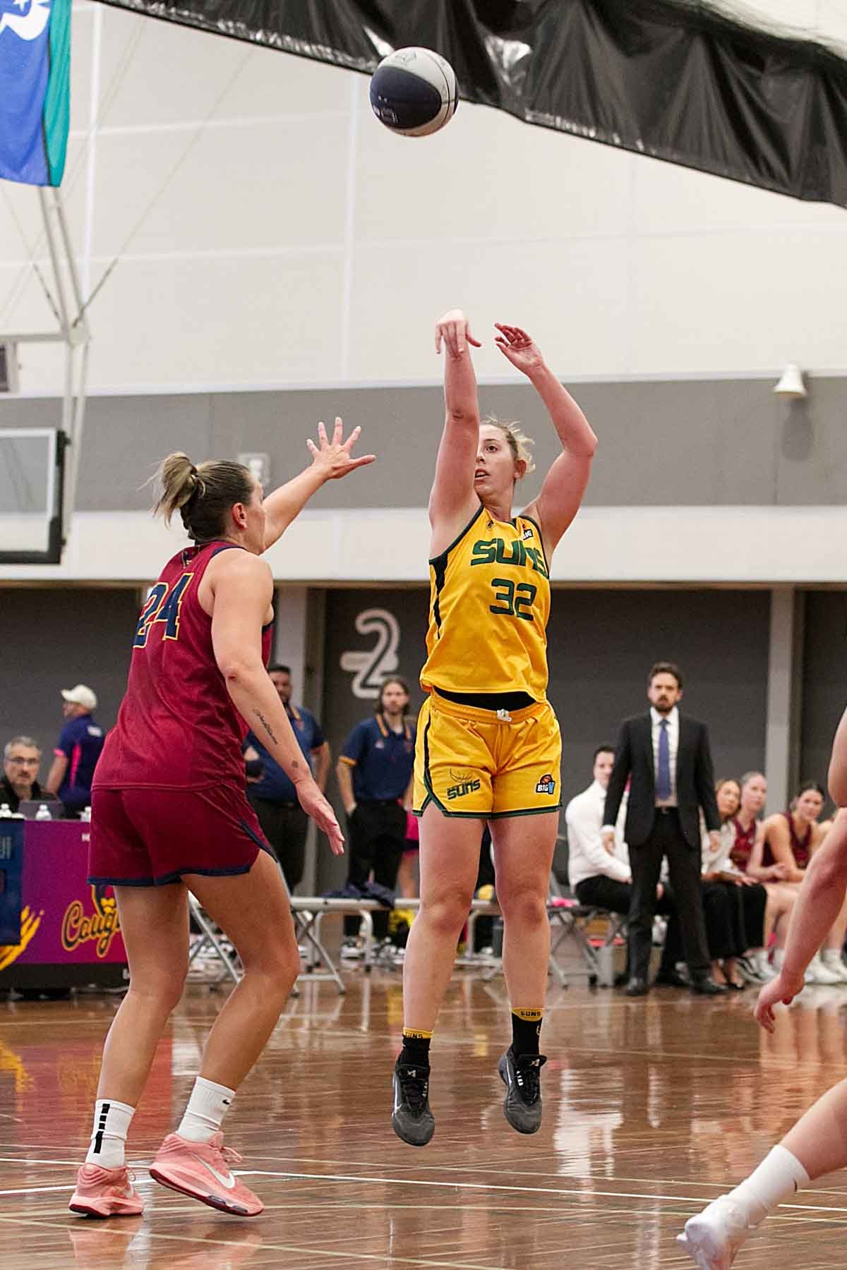 R01_CW McKinnon_V_Sherbrooke 6DSP_8018.jpg