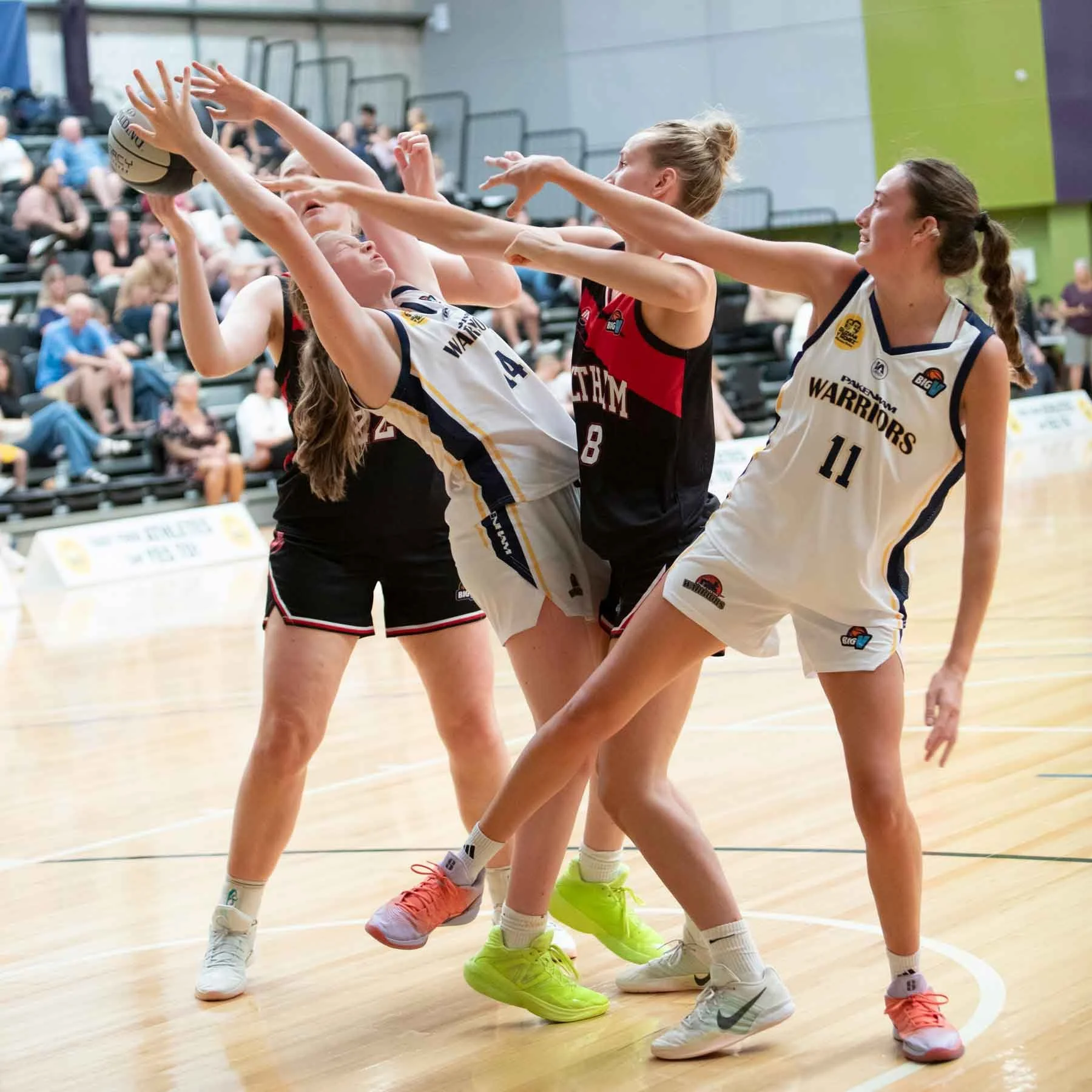 R2 VYCW PakenhamVEltham  MS4_9881_01.jpg