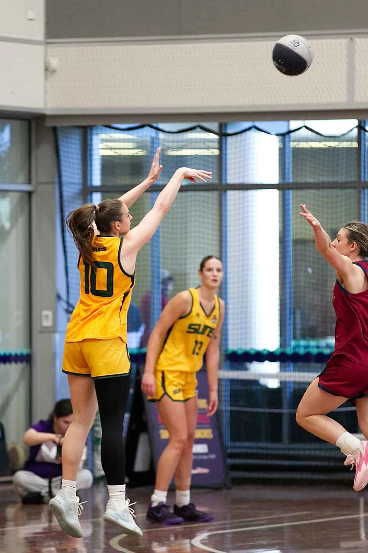 R01_CW McKinnon_V_Sherbrooke 6DSP_8284.jpg