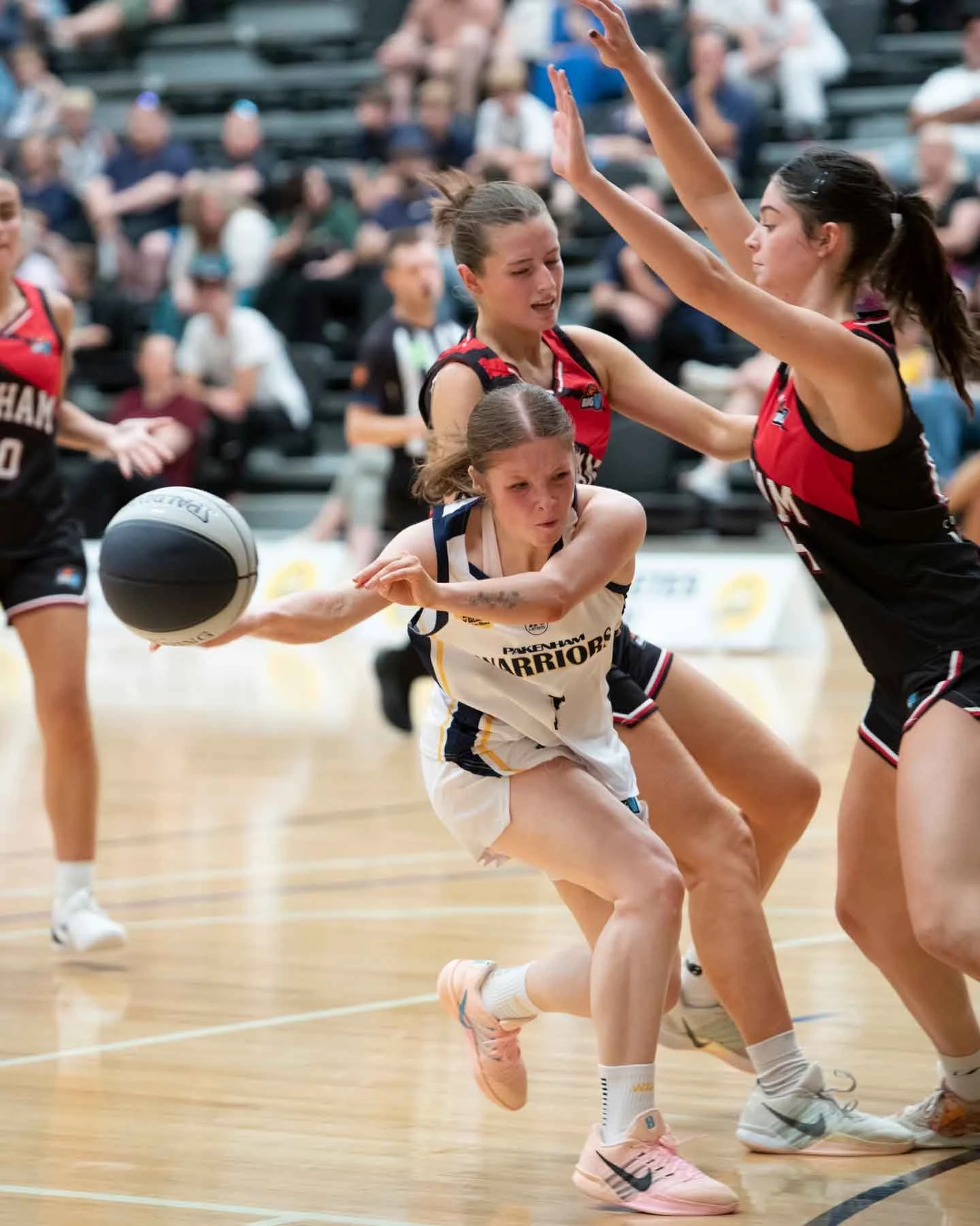 R2 VYCW PakenhamVEltham  MS4_9987_01.jpg