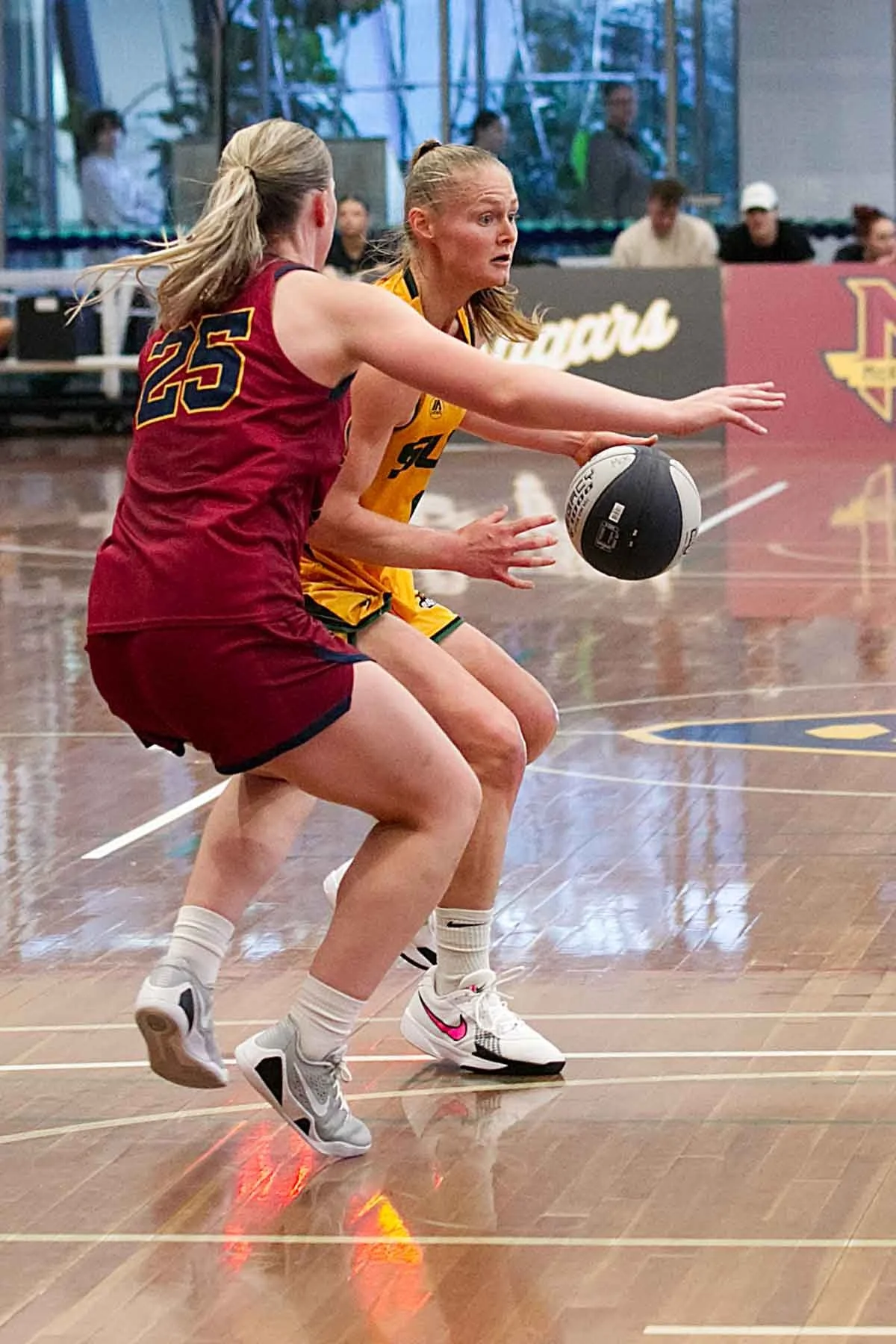 R01_CW McKinnon_V_Sherbrooke 6DSP_8502.jpg