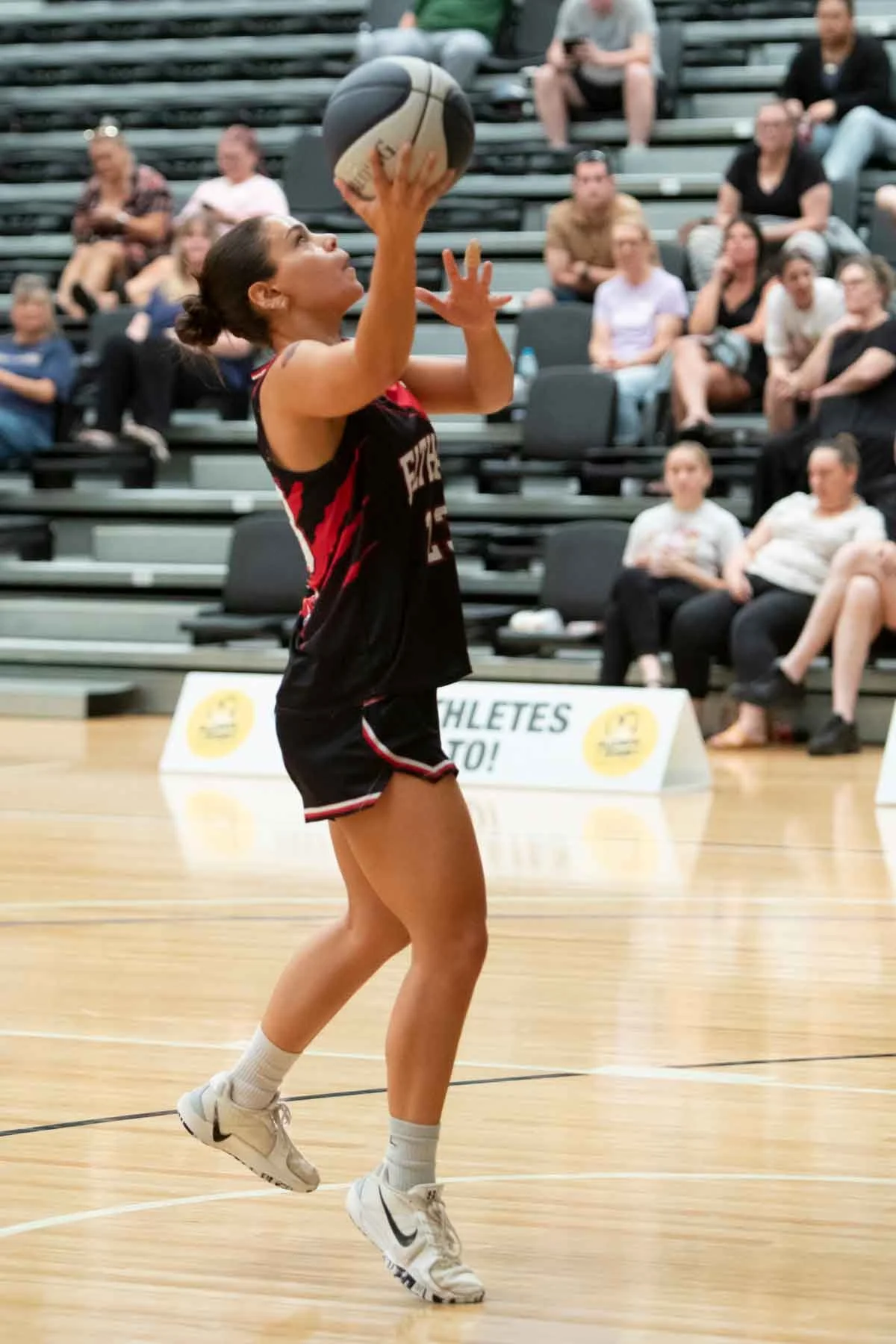 R2 VYCW PakenhamVEltham  MS4_9174_01.jpg