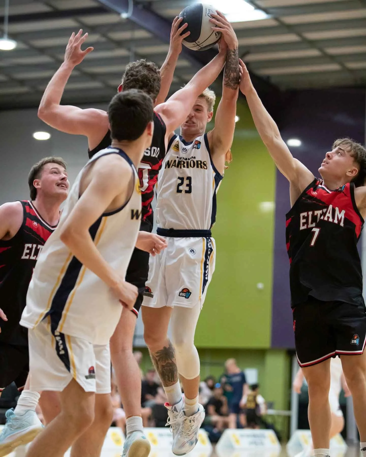 R2 VYCM PakenhamVEltham  MS4_0714_01.jpg