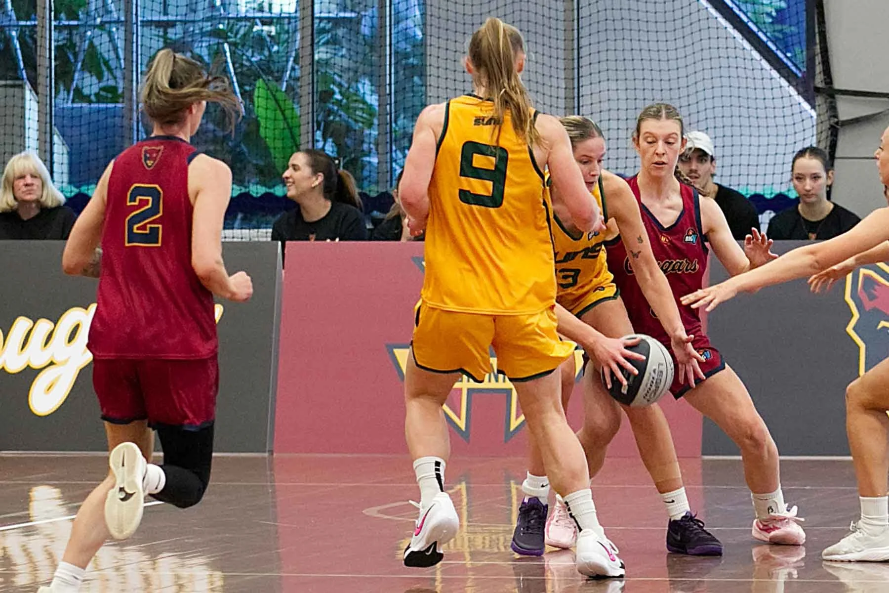 R01_CW McKinnon_V_Sherbrooke 6DSP_8306.jpg