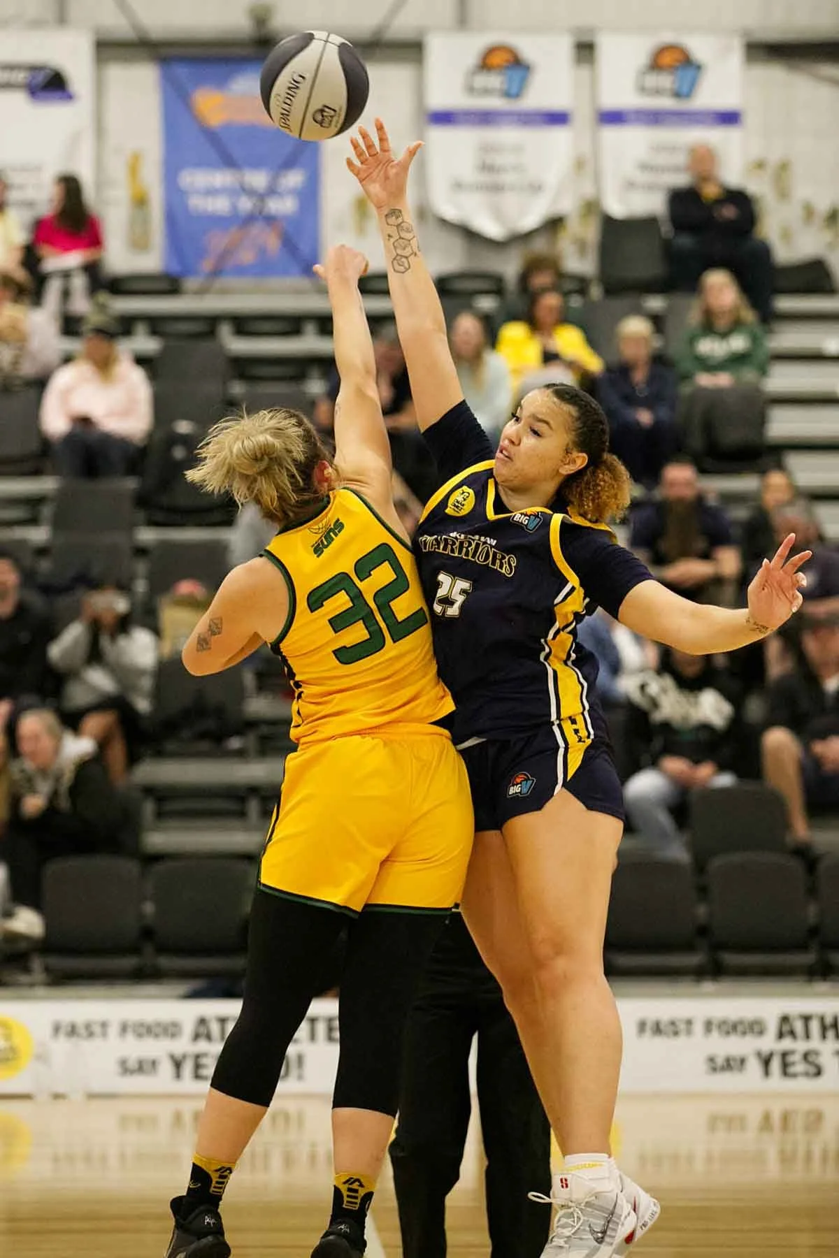 R01_CW Pakenham_V_Sherbrooke 6DSP_6997.jpg