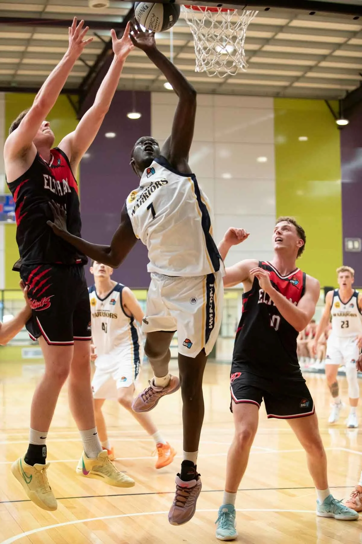 R2 VYCM PakenhamVEltham  MS4_0386_01.jpg