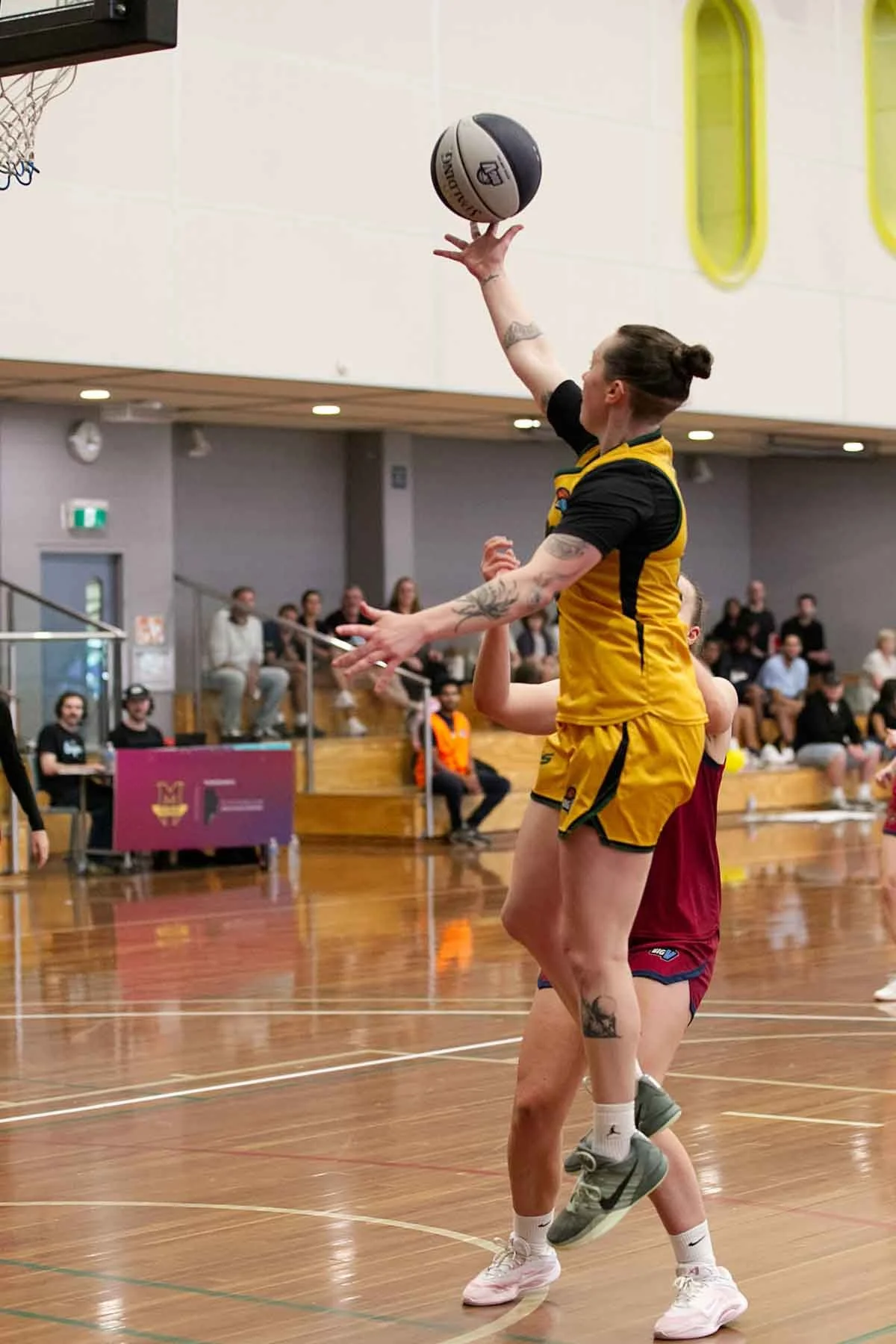 R01_CW McKinnon_V_Sherbrooke 6DSP_8424.jpg